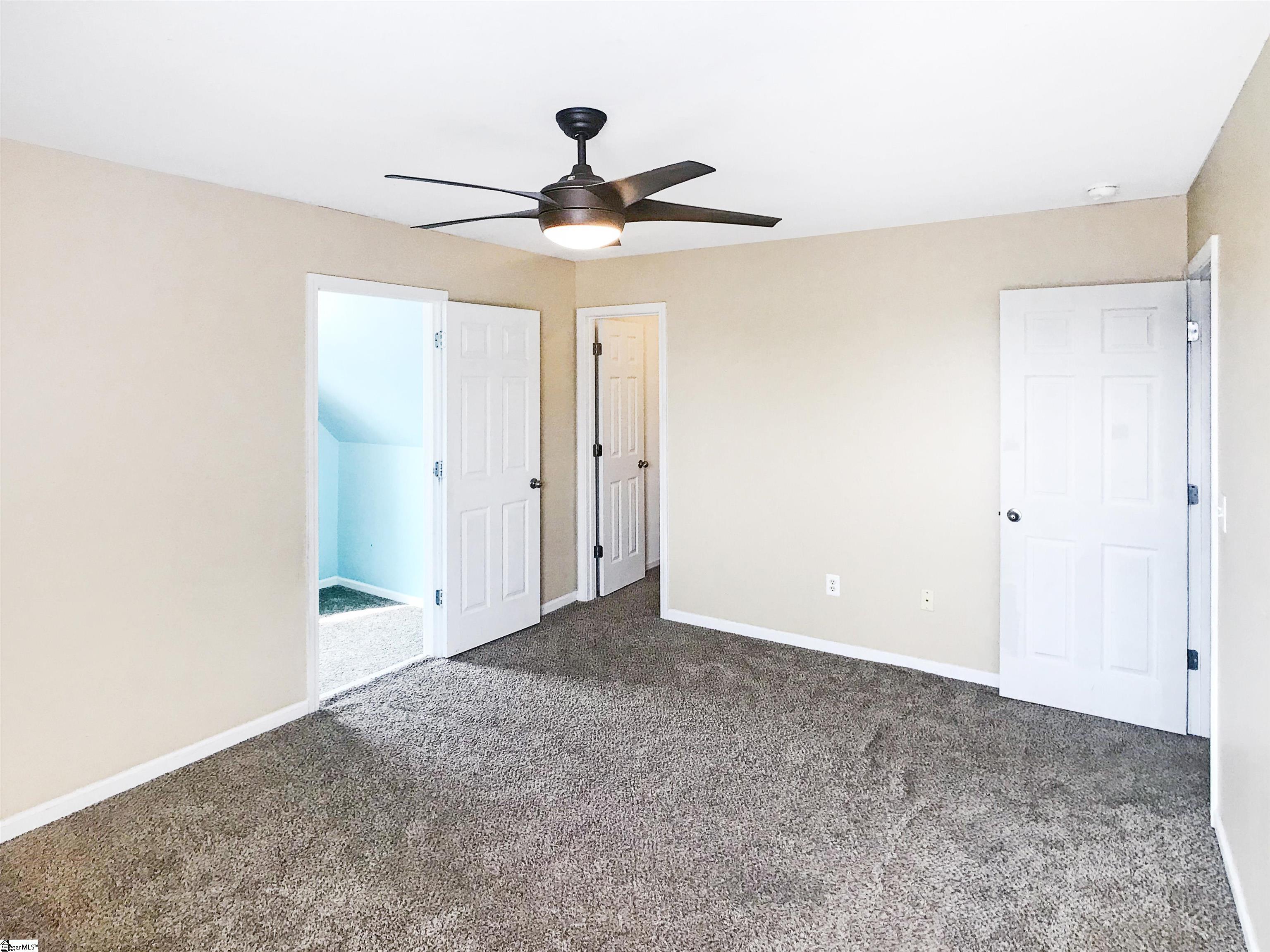 1605824 Property Photo 13