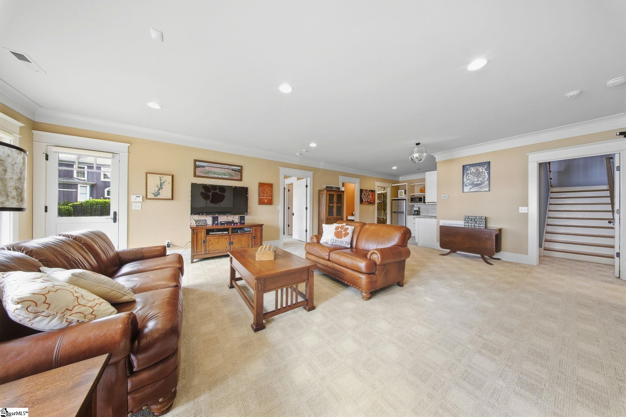 303 Woodgreene Court Property Photo 31