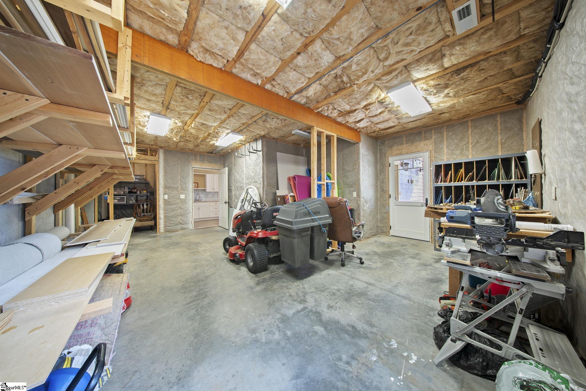 303 Woodgreene Court Property Photo 41