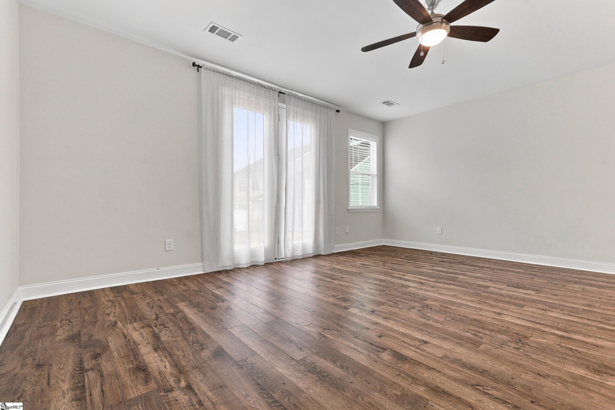116 Turfway Drive Property Photo 7