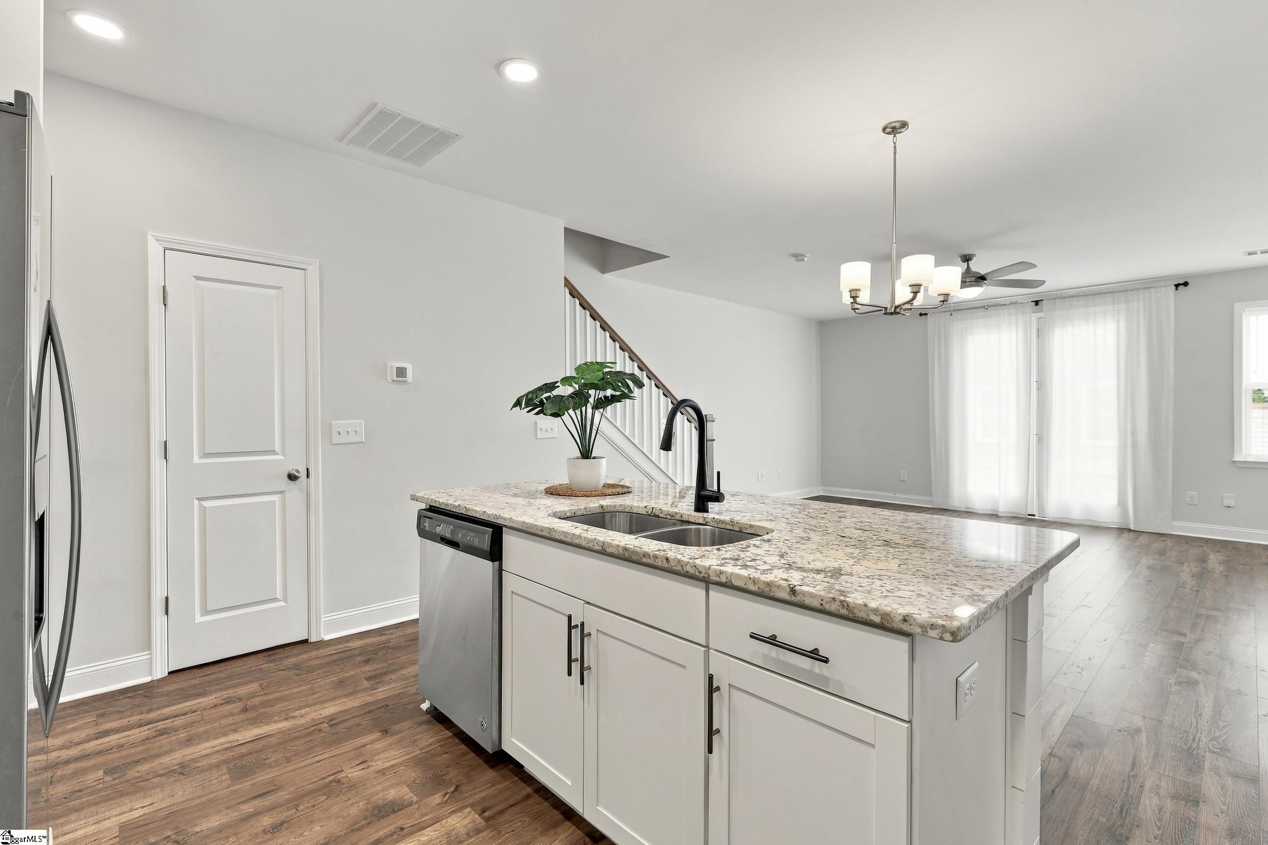 116 Turfway Drive Property Photo 14