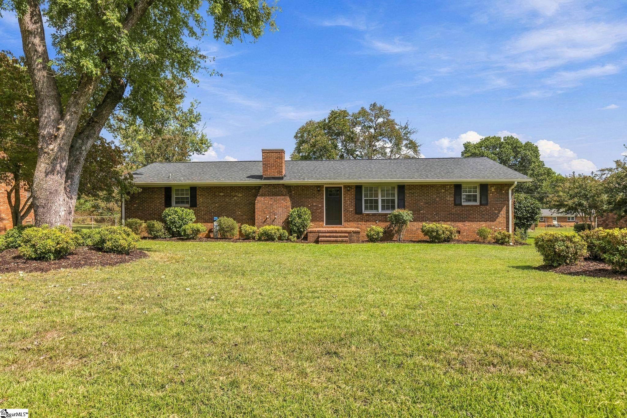 110 Scenic Circle Property Photo 1