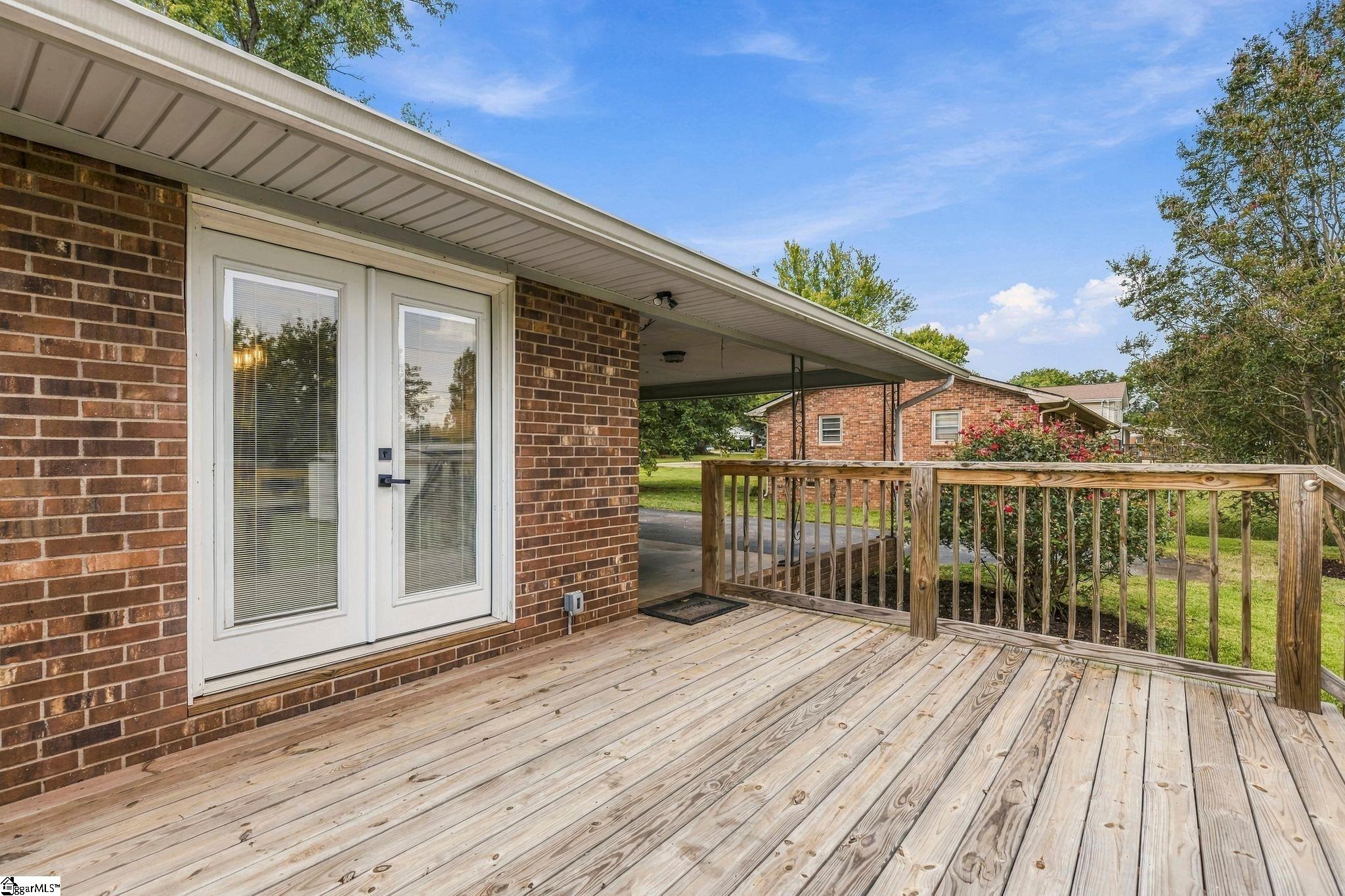 110 Scenic Circle Property Photo 28