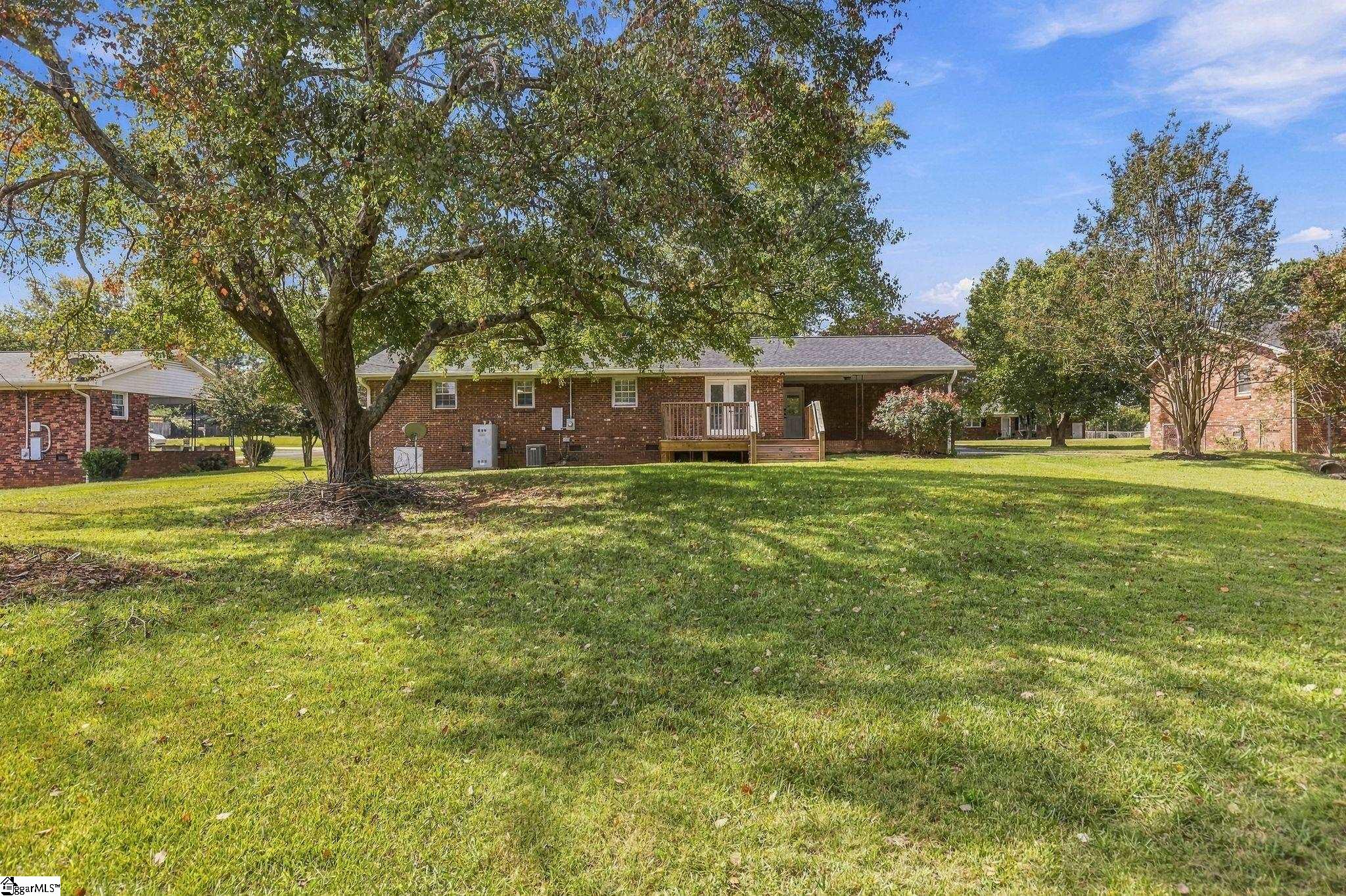 110 Scenic Circle Property Photo 33