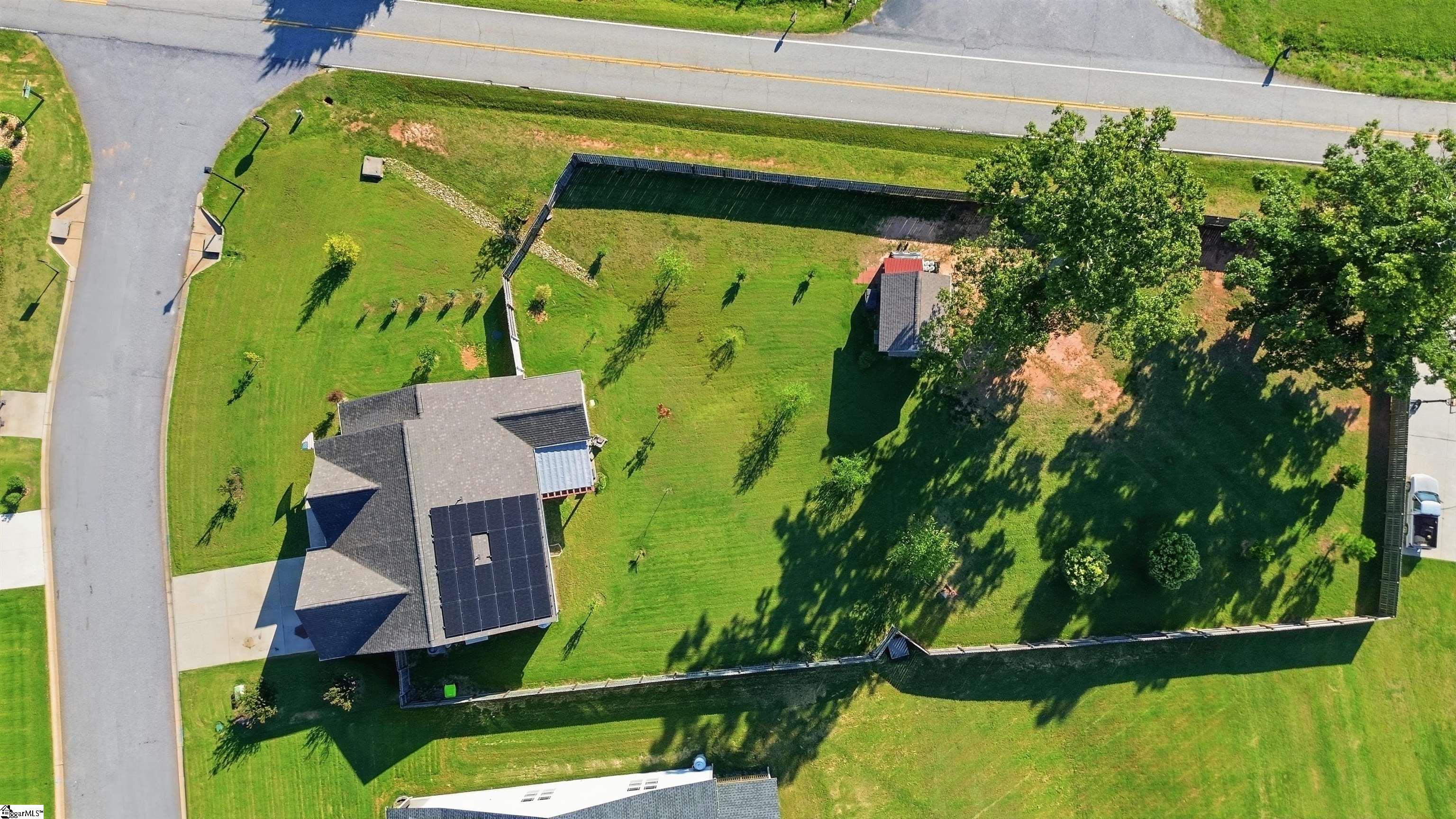 405 Kimbrell Oaks Drive Property Photo 9