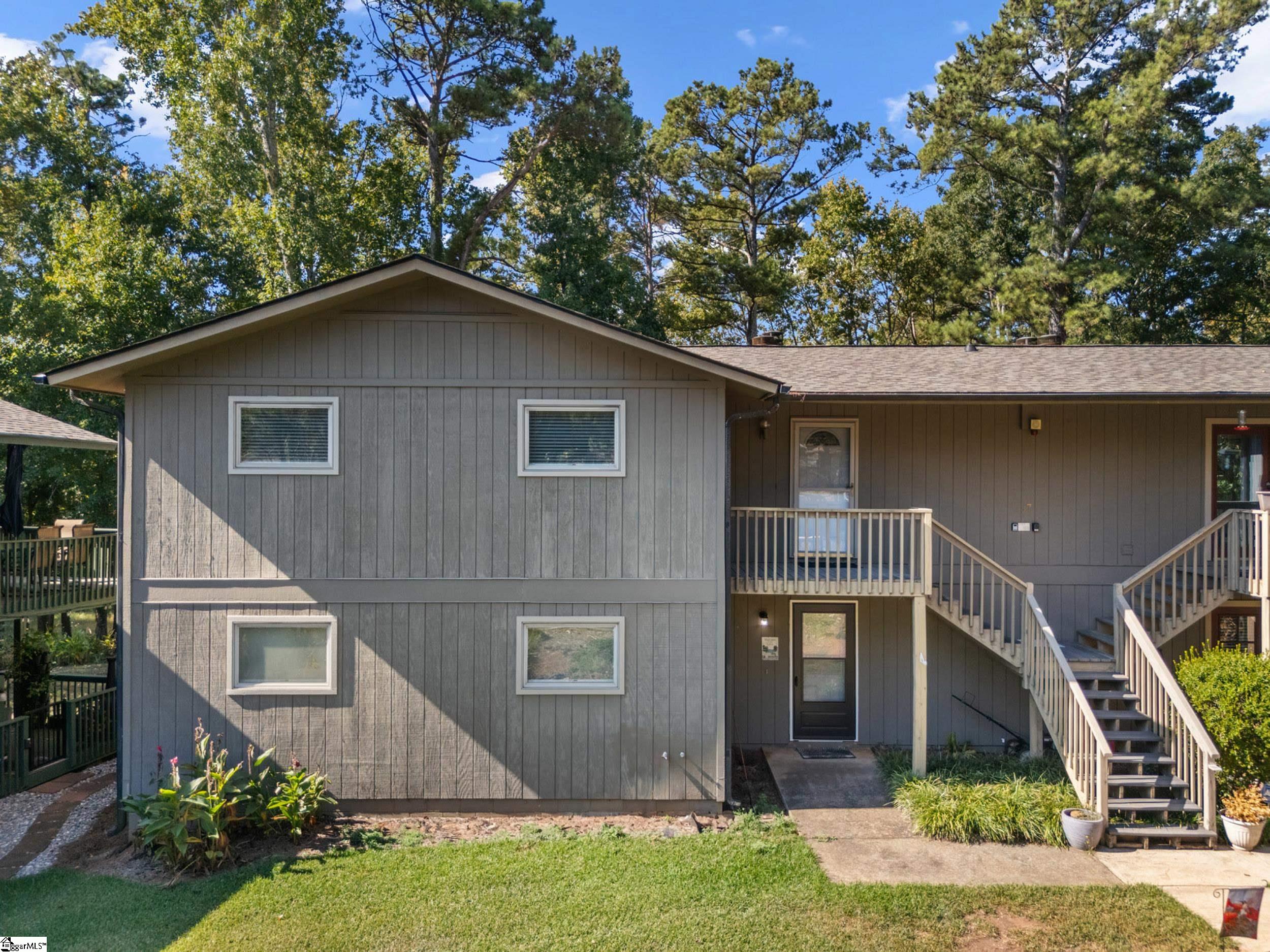 17c Hartwell Villas Property Photo 1