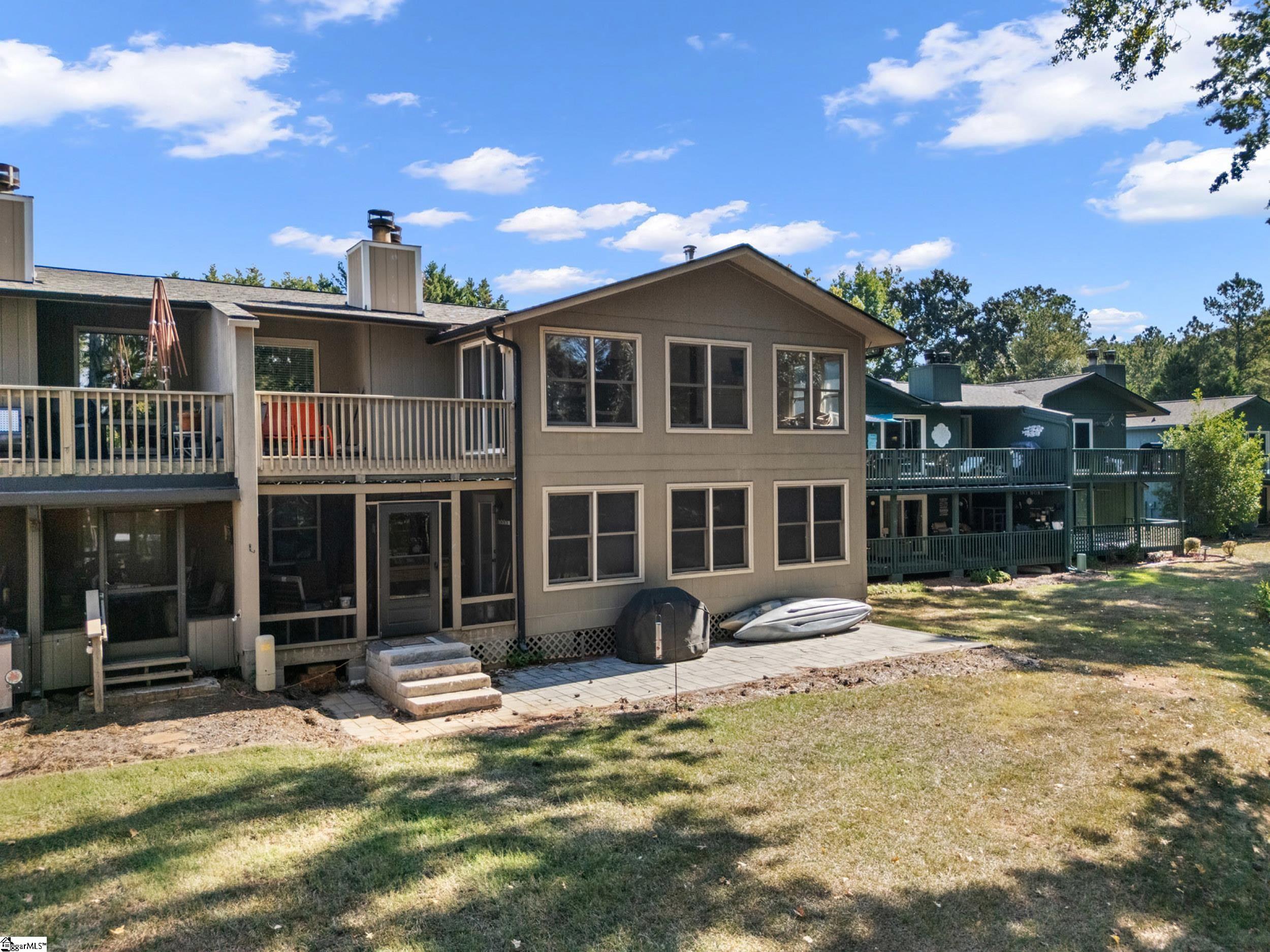 17c Hartwell Villas Property Photo 30
