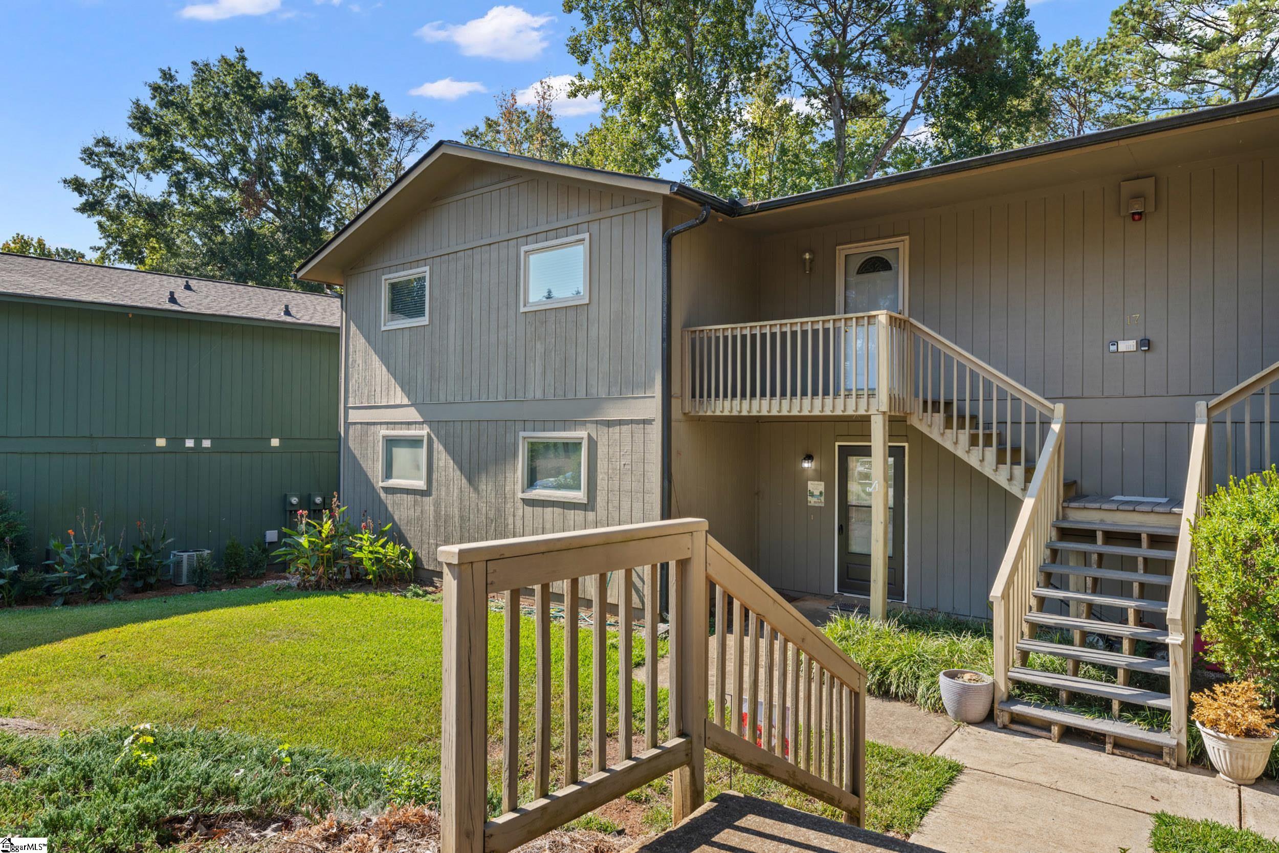 17c Hartwell Villas Property Photo 37