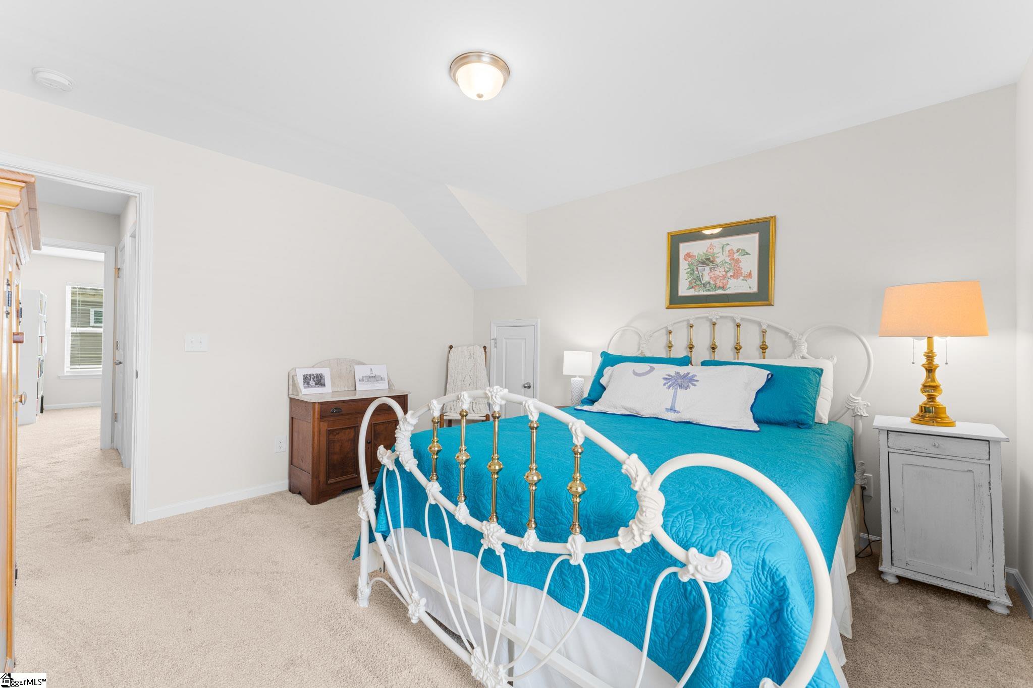 202 Chinchilla Drive Property Photo 33