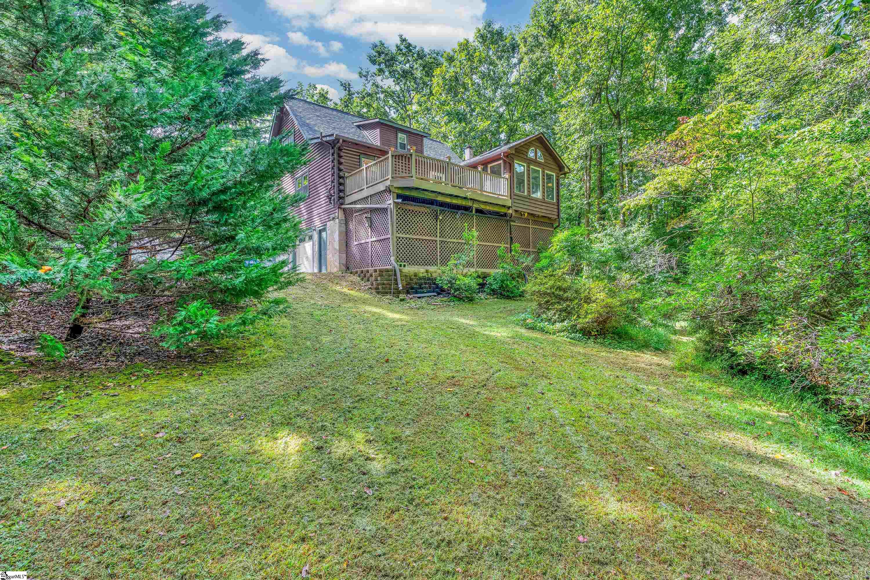 210 Bromsgrove Drive Property Photo 35