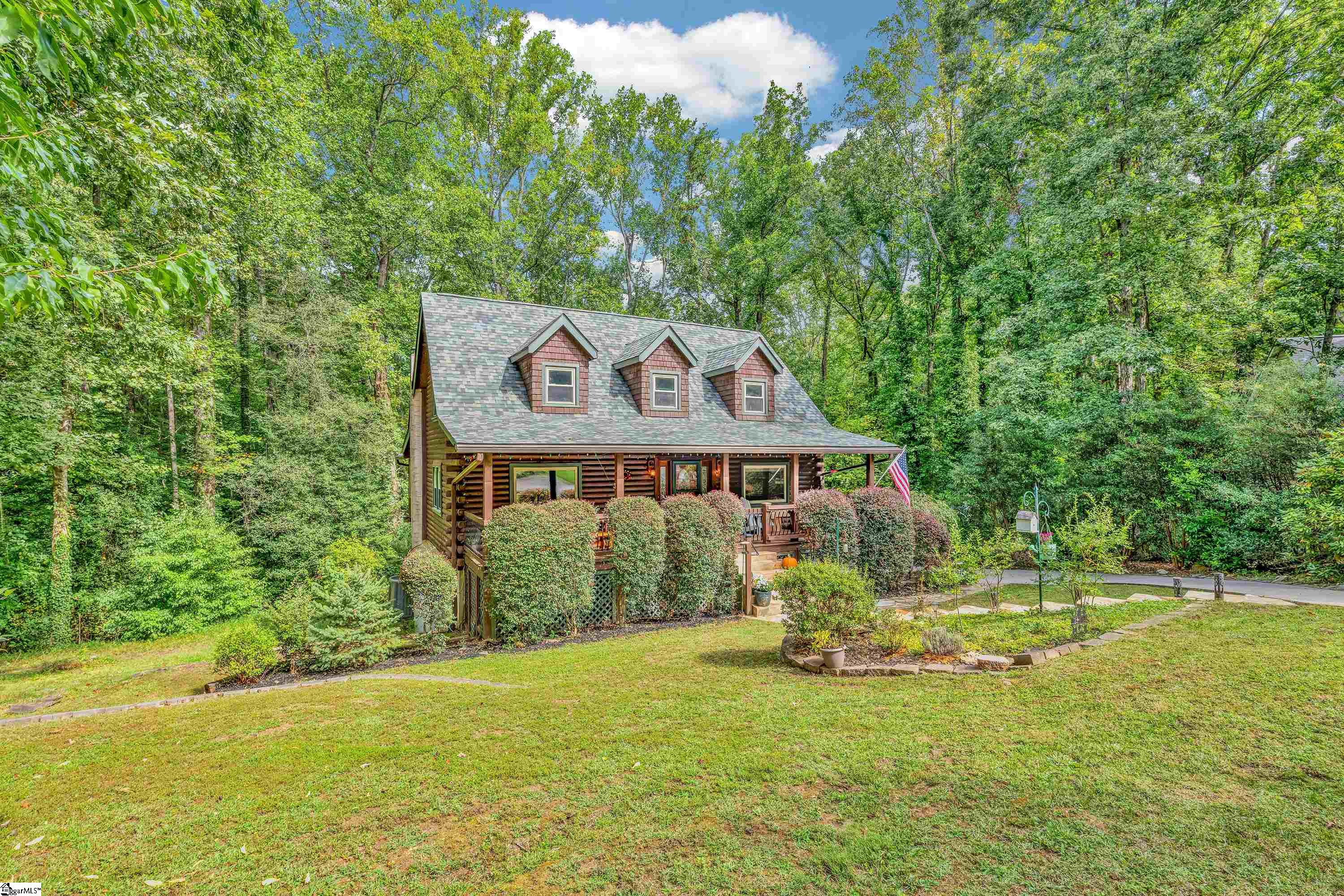 210 Bromsgrove Drive Property Photo 45