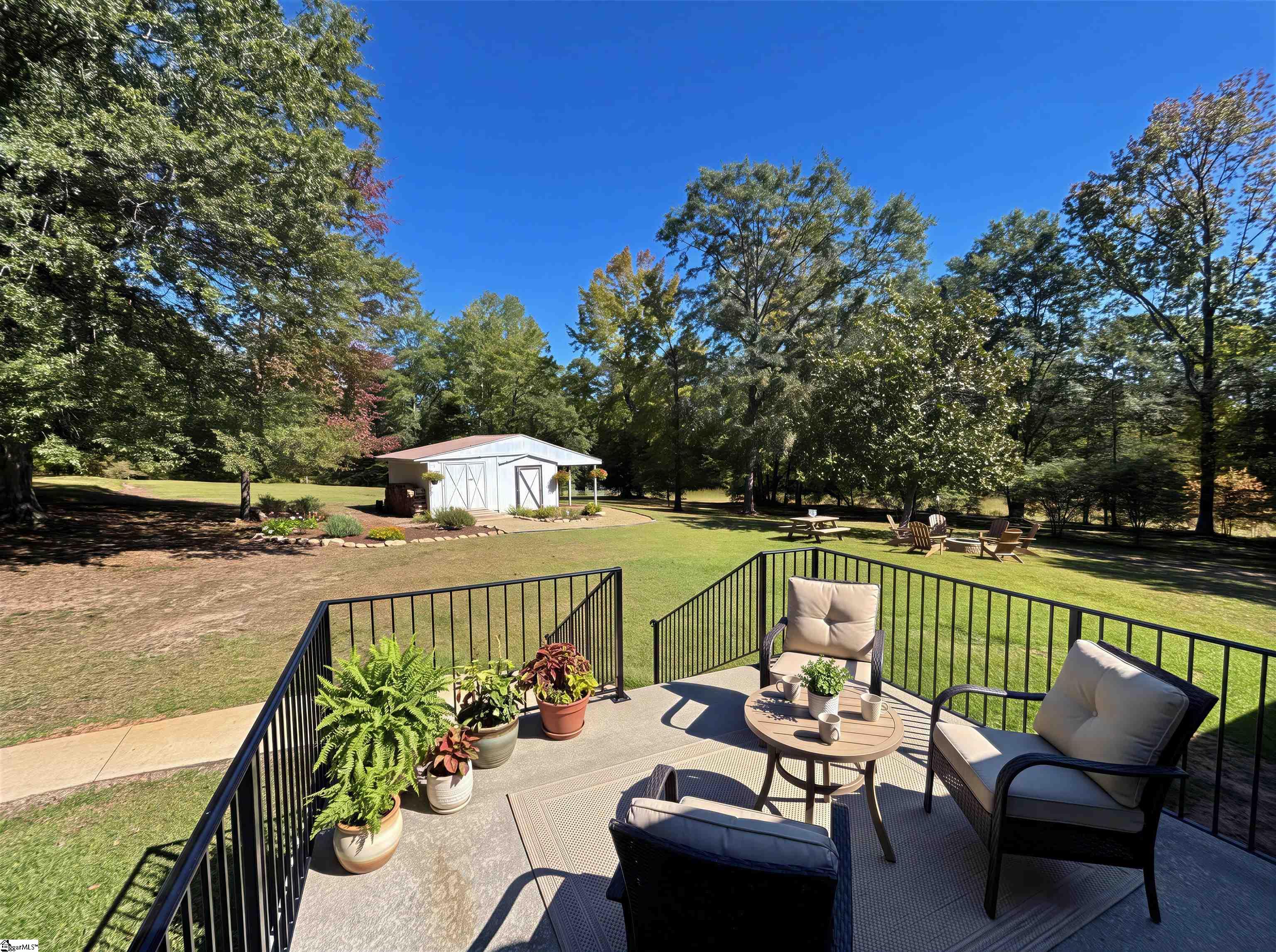 1605904 Property Photo 25
