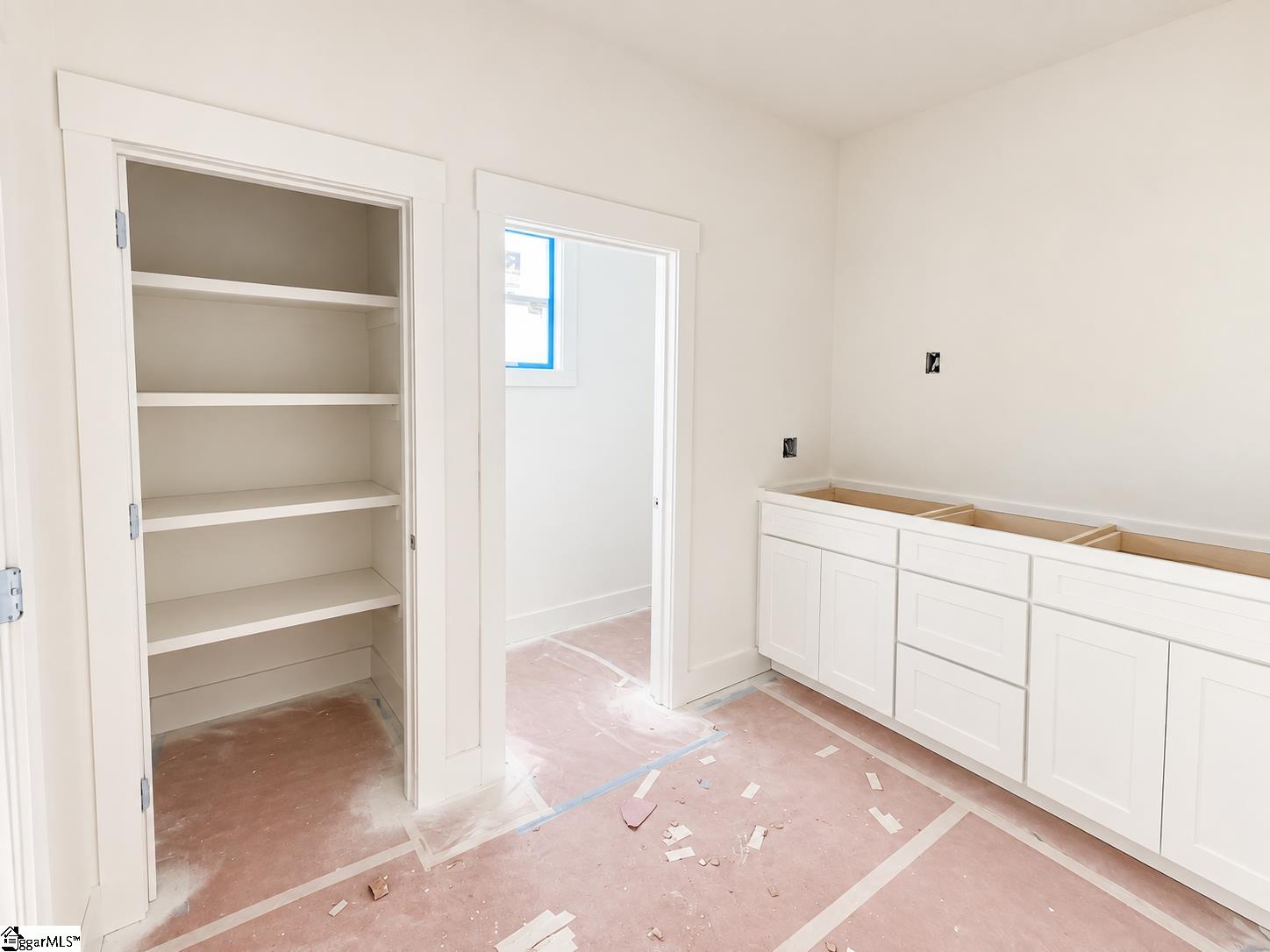210 Artisan Drive Property Photo 15