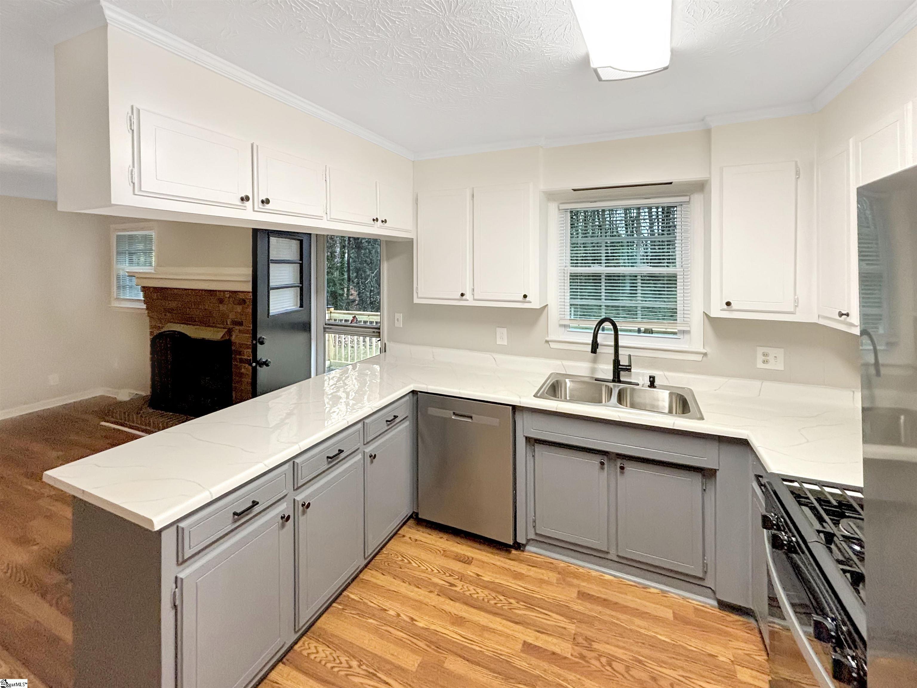 1605911 Property Photo 7