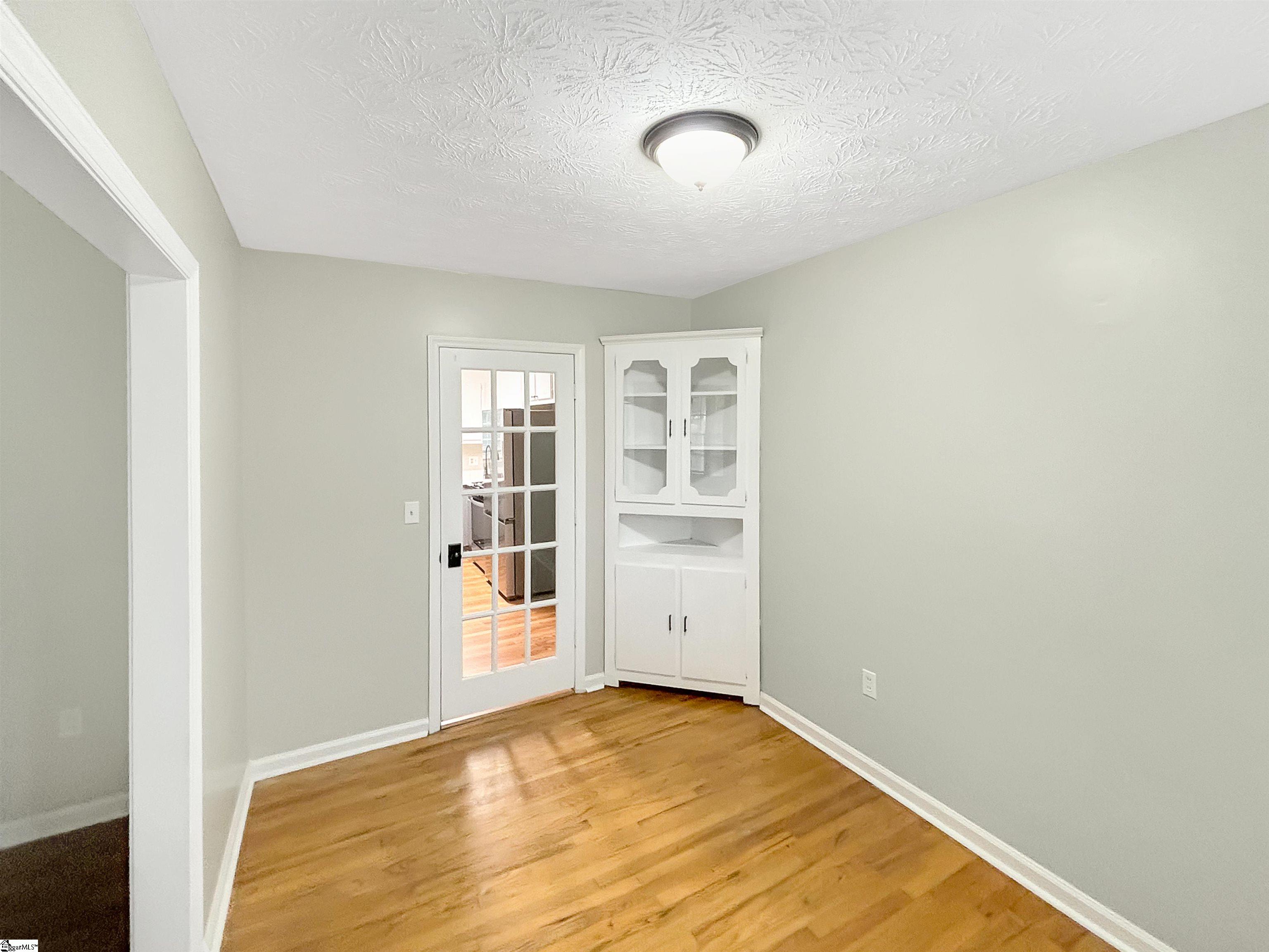 1605911 Property Photo 10