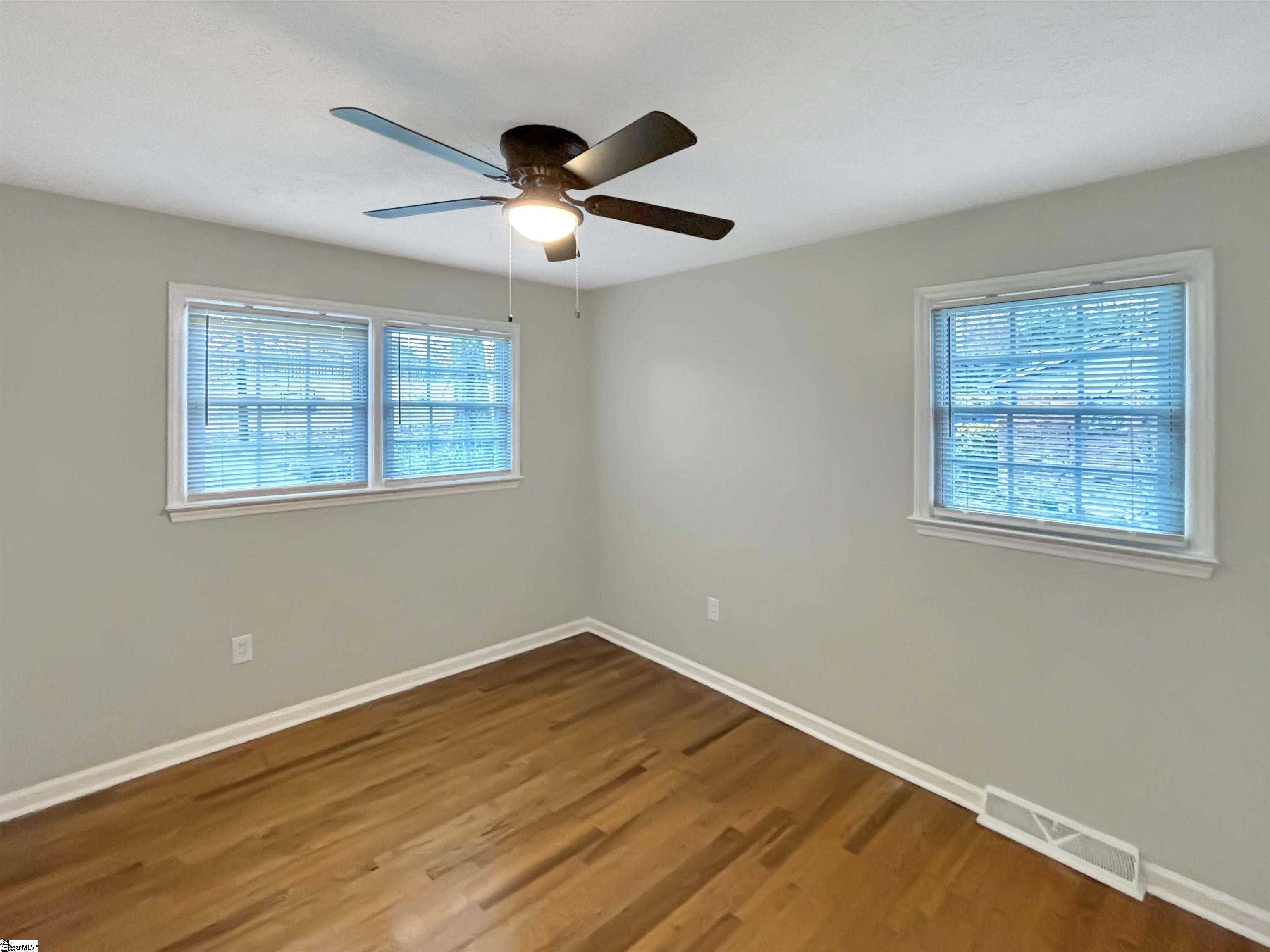 1605911 Property Photo 13