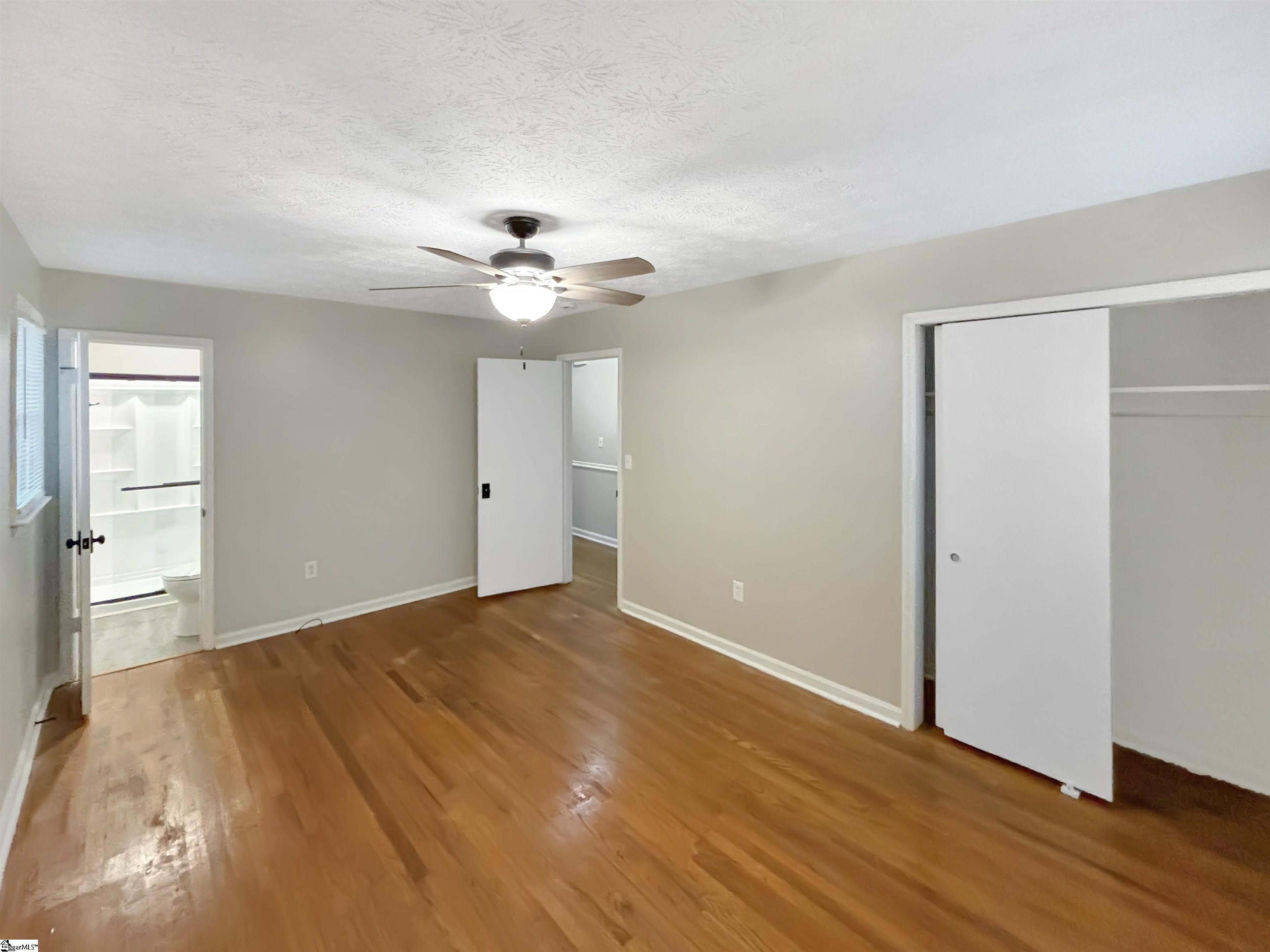 1605911 Property Photo 16