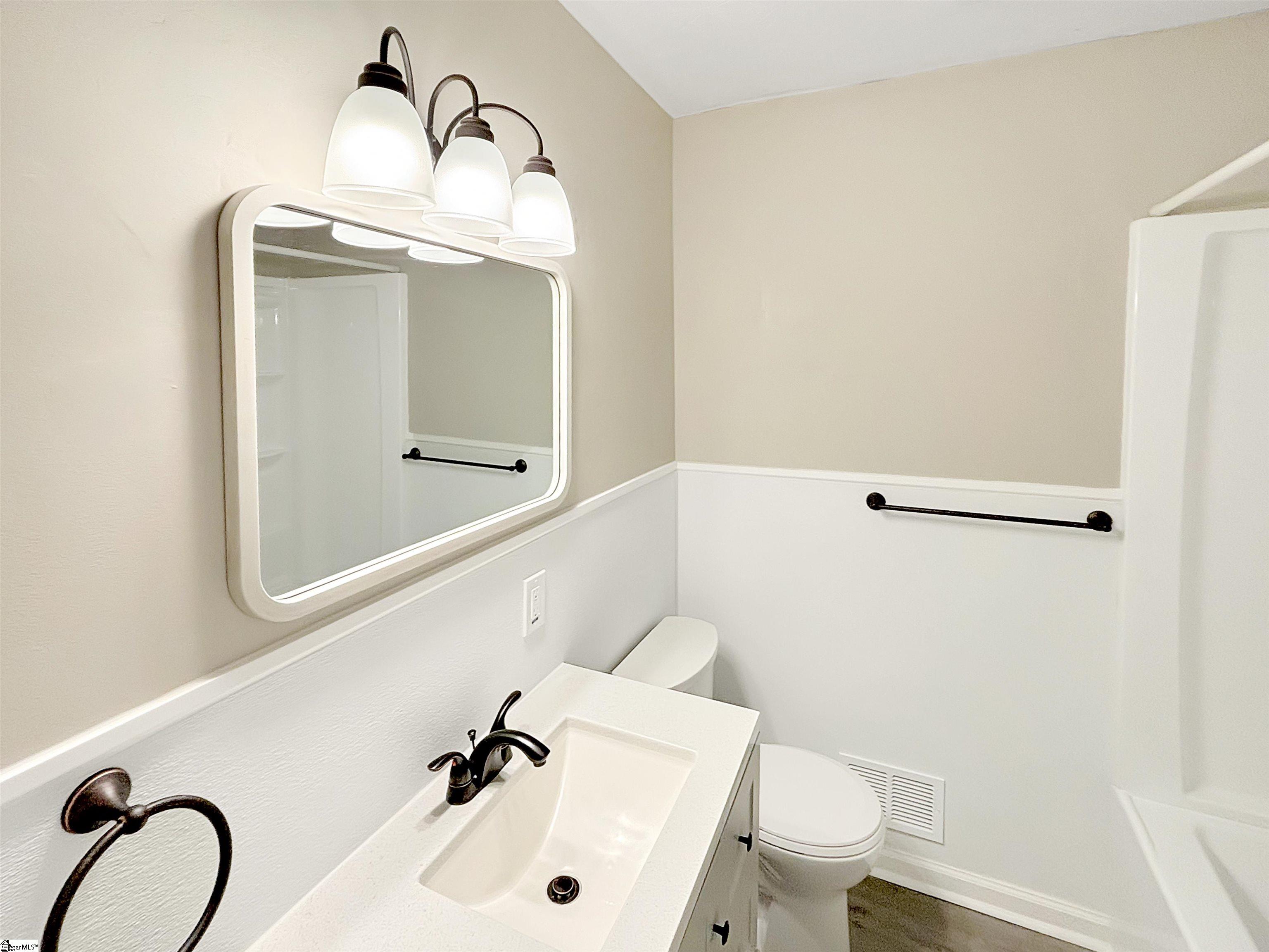 1605911 Property Photo 17