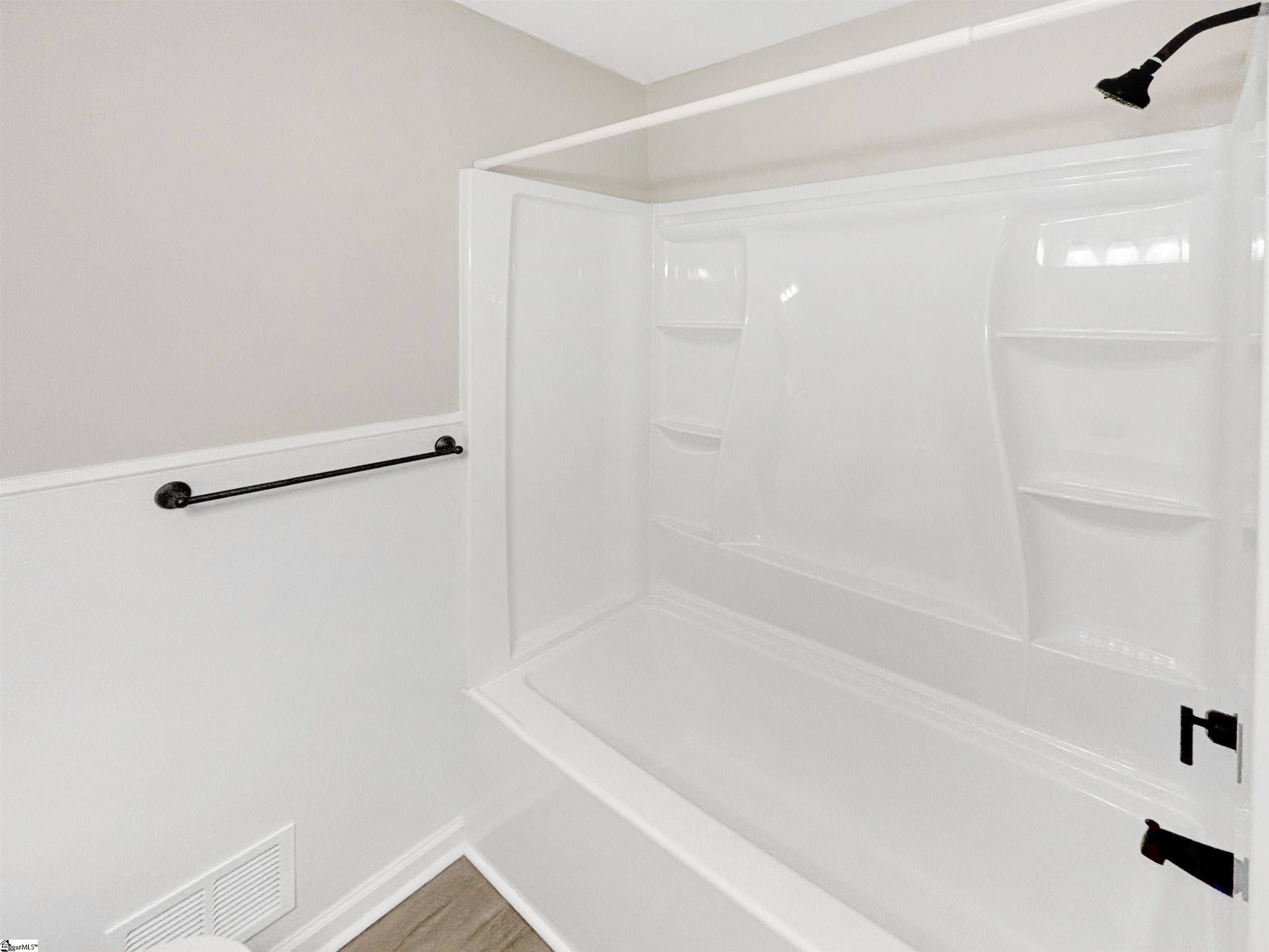 1605911 Property Photo 18