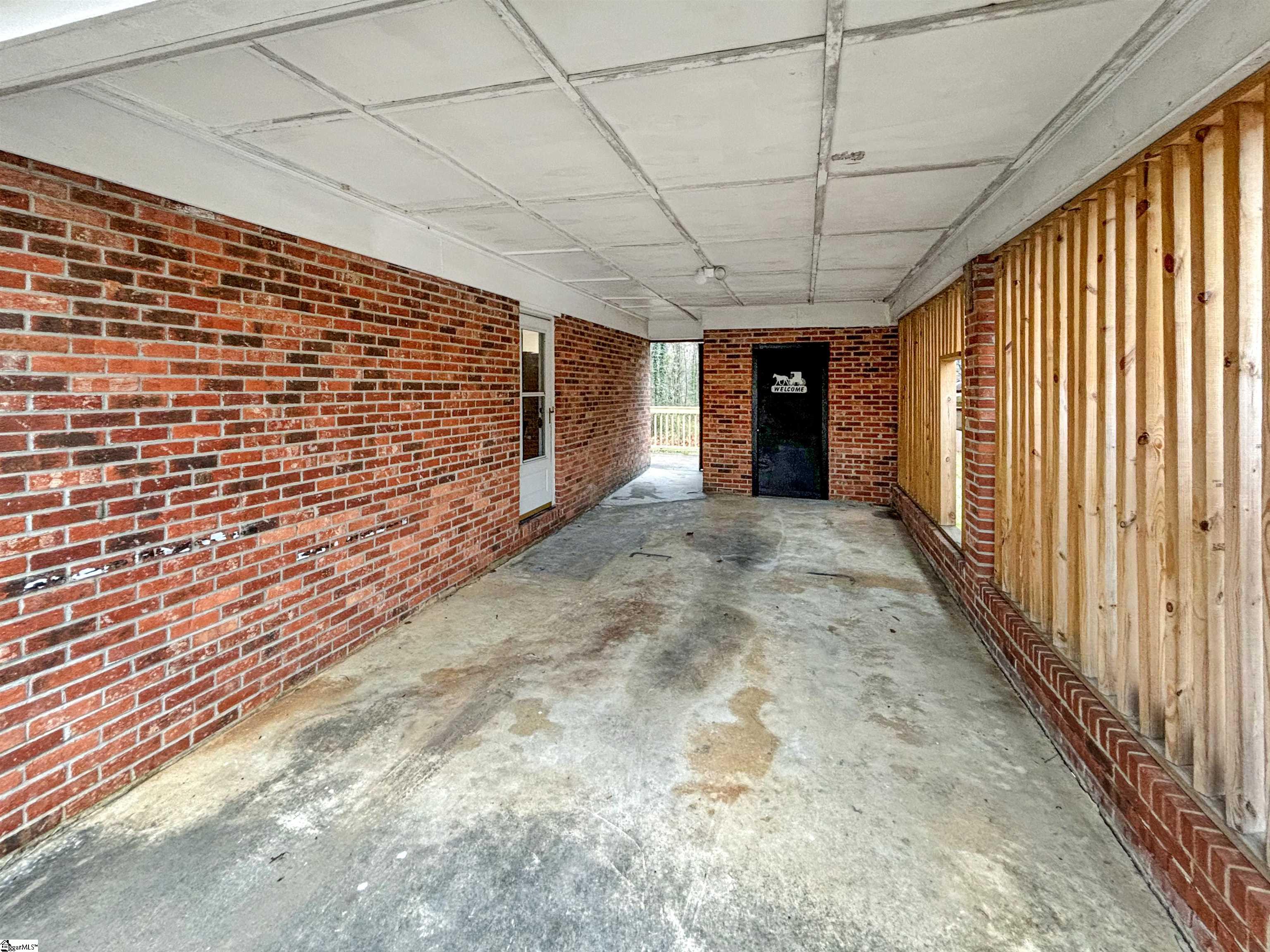 1605911 Property Photo 22