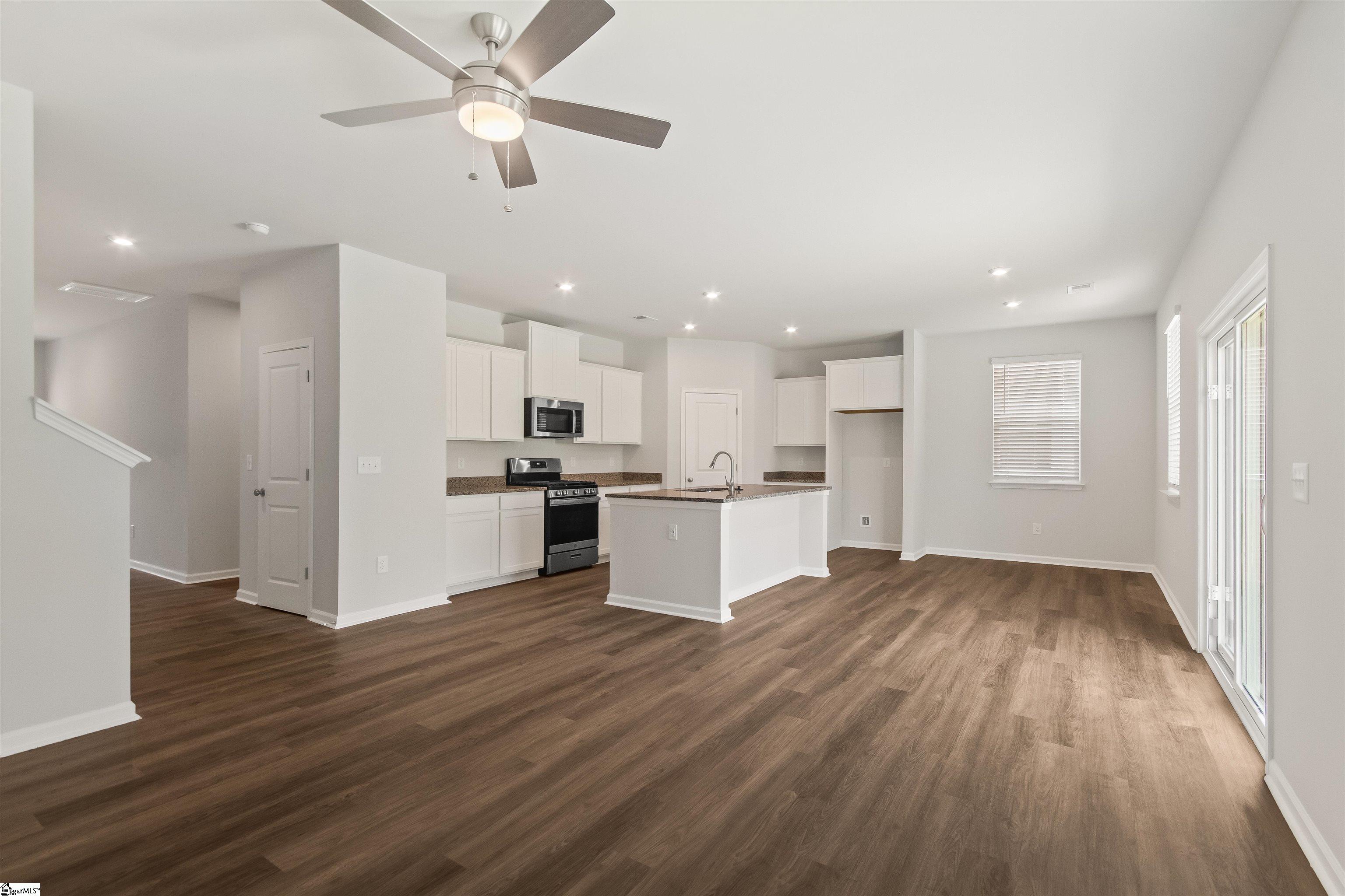 125 River Knoll Drive Property Photo 14