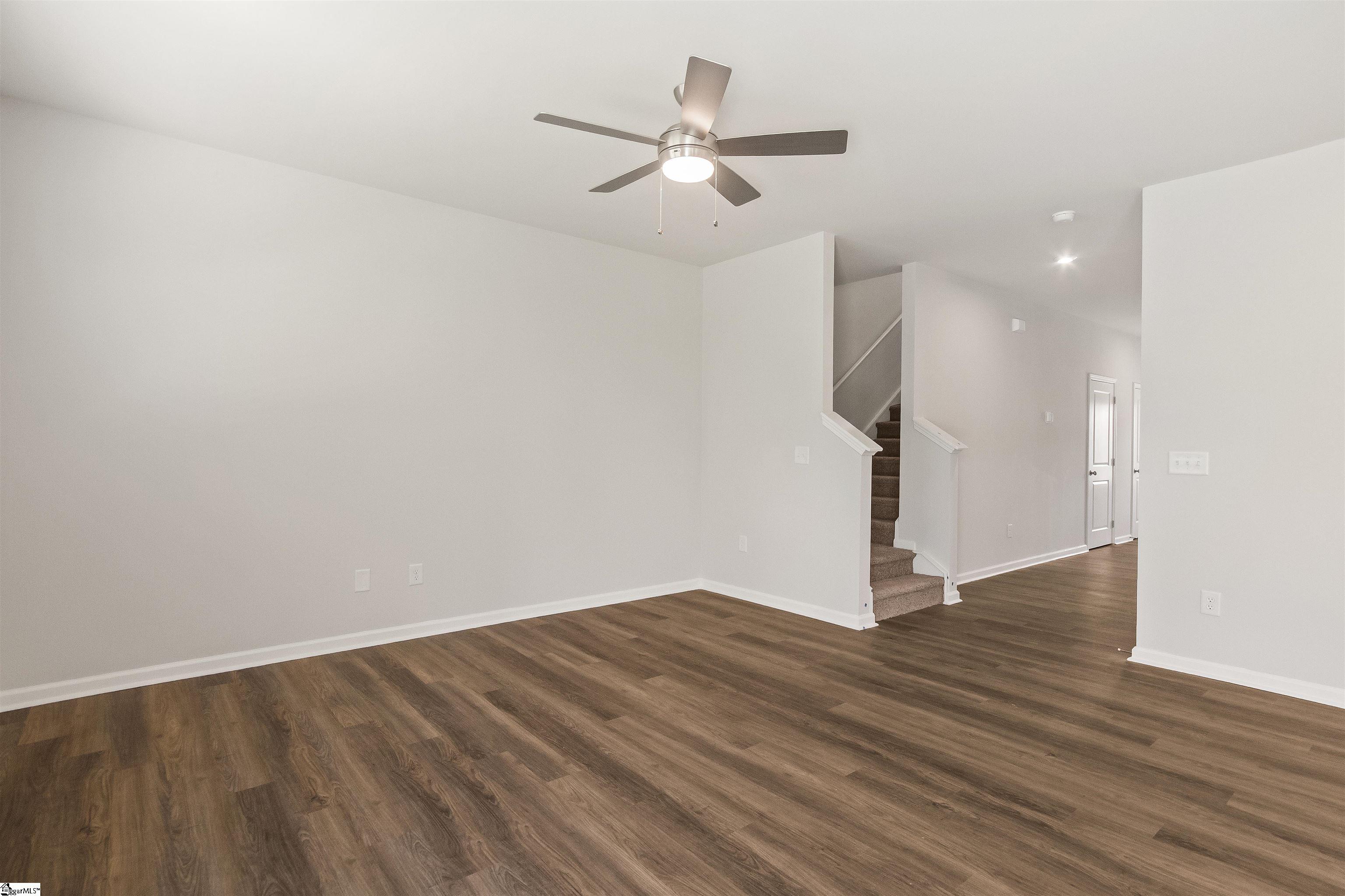 125 River Knoll Drive Property Photo 16