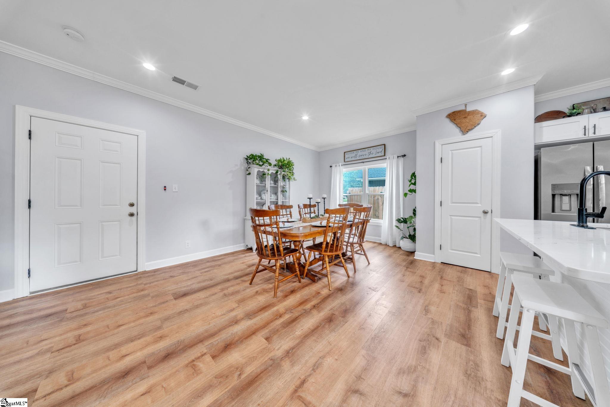 118 W Belvedere Road Property Photo 8