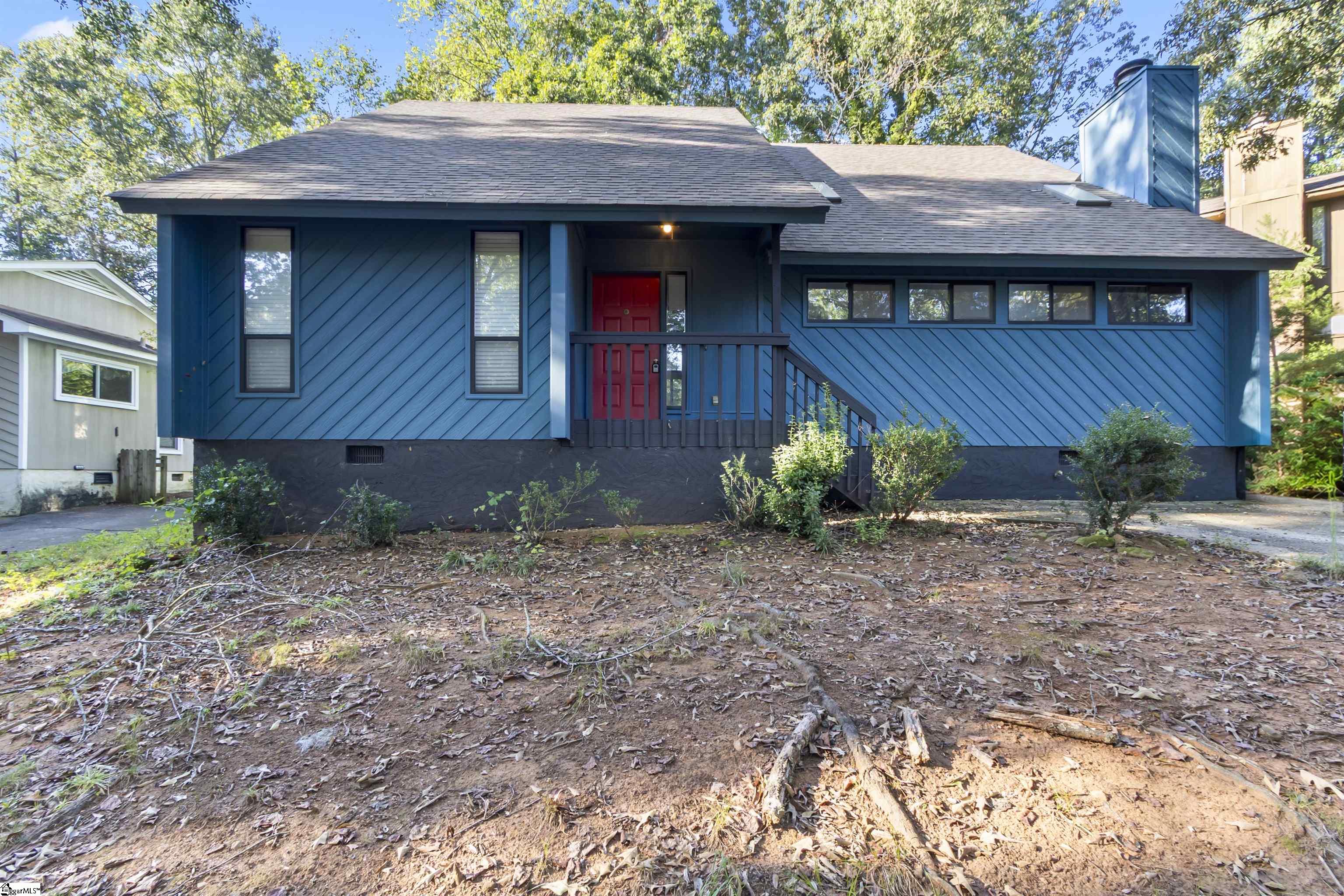 1404 Winding Way Property Photo 1