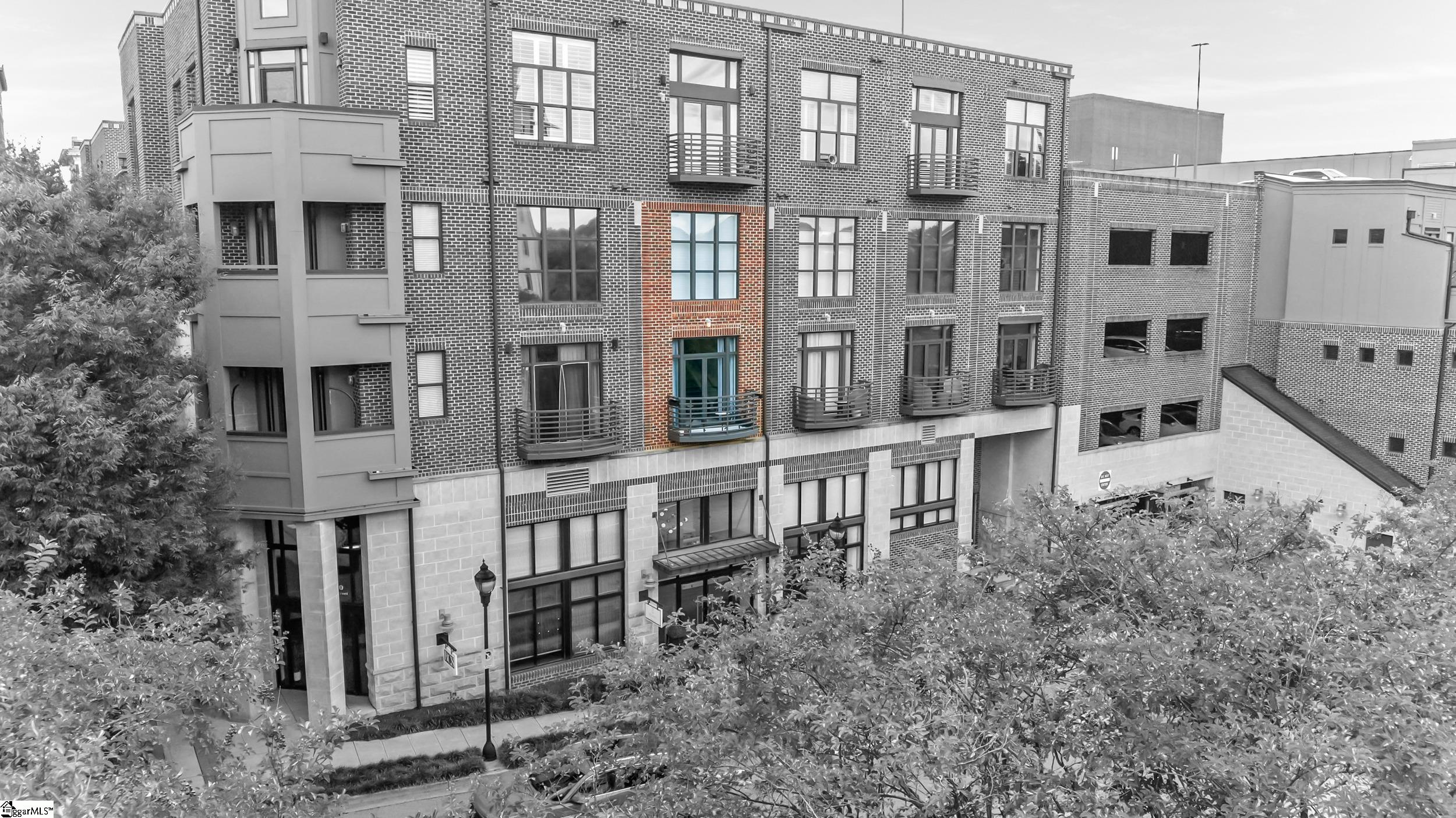 101 W Court Street Property Photo 29