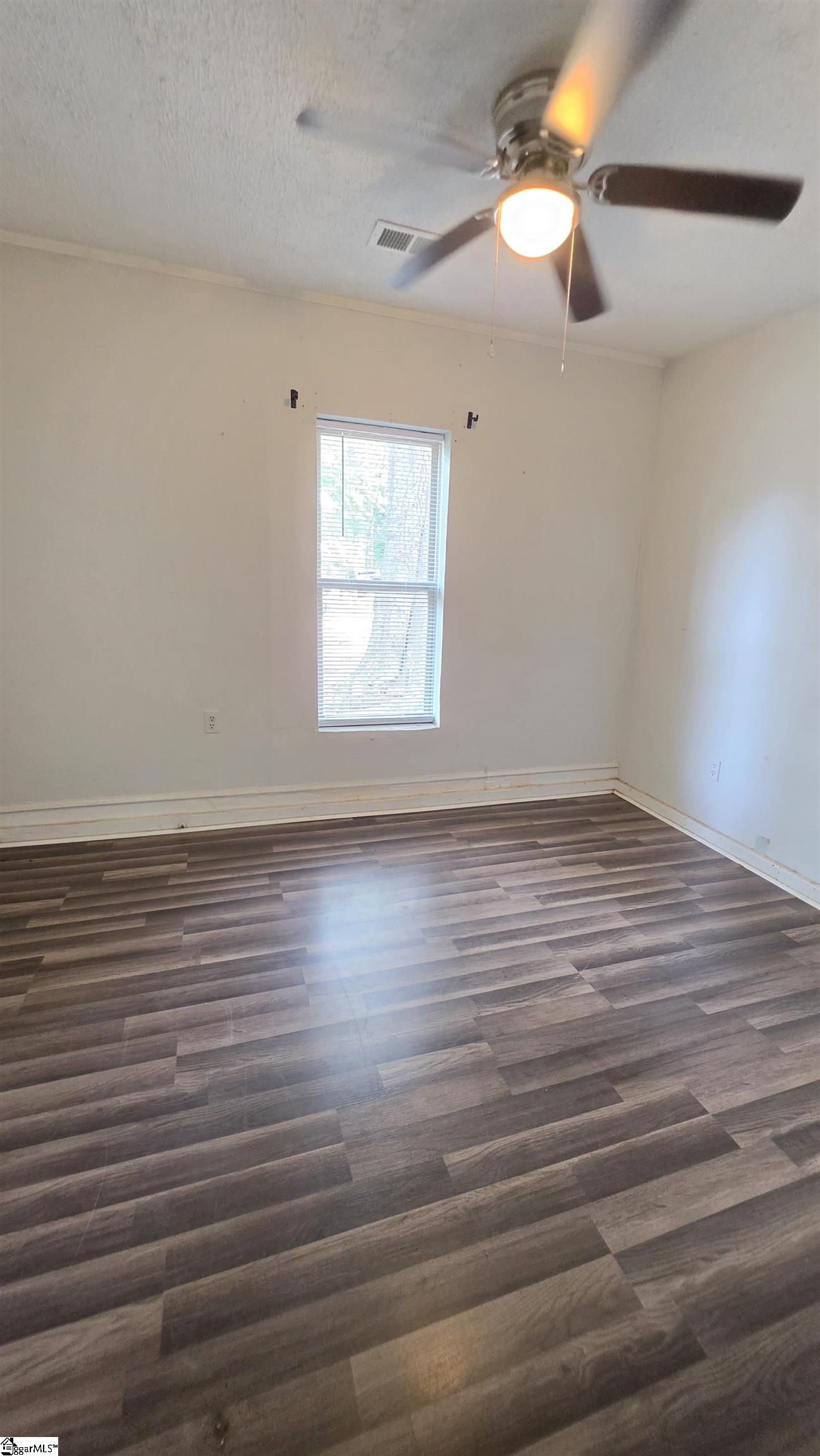 613 S Converse Street Property Photo 5