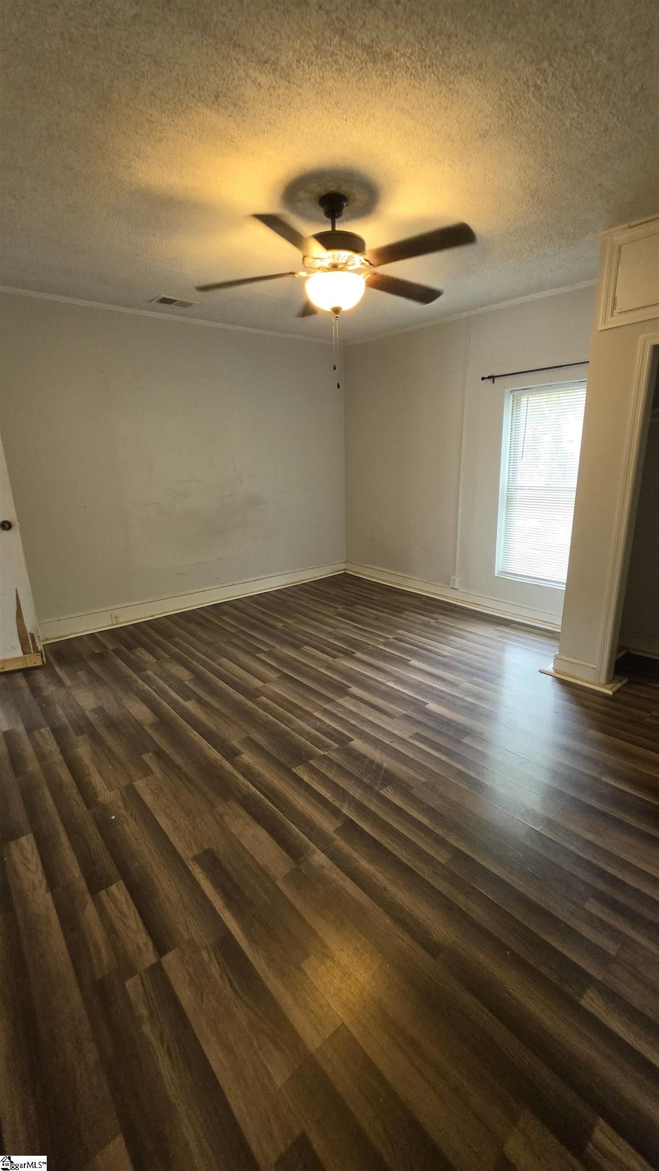 613 S Converse Street Property Photo 7