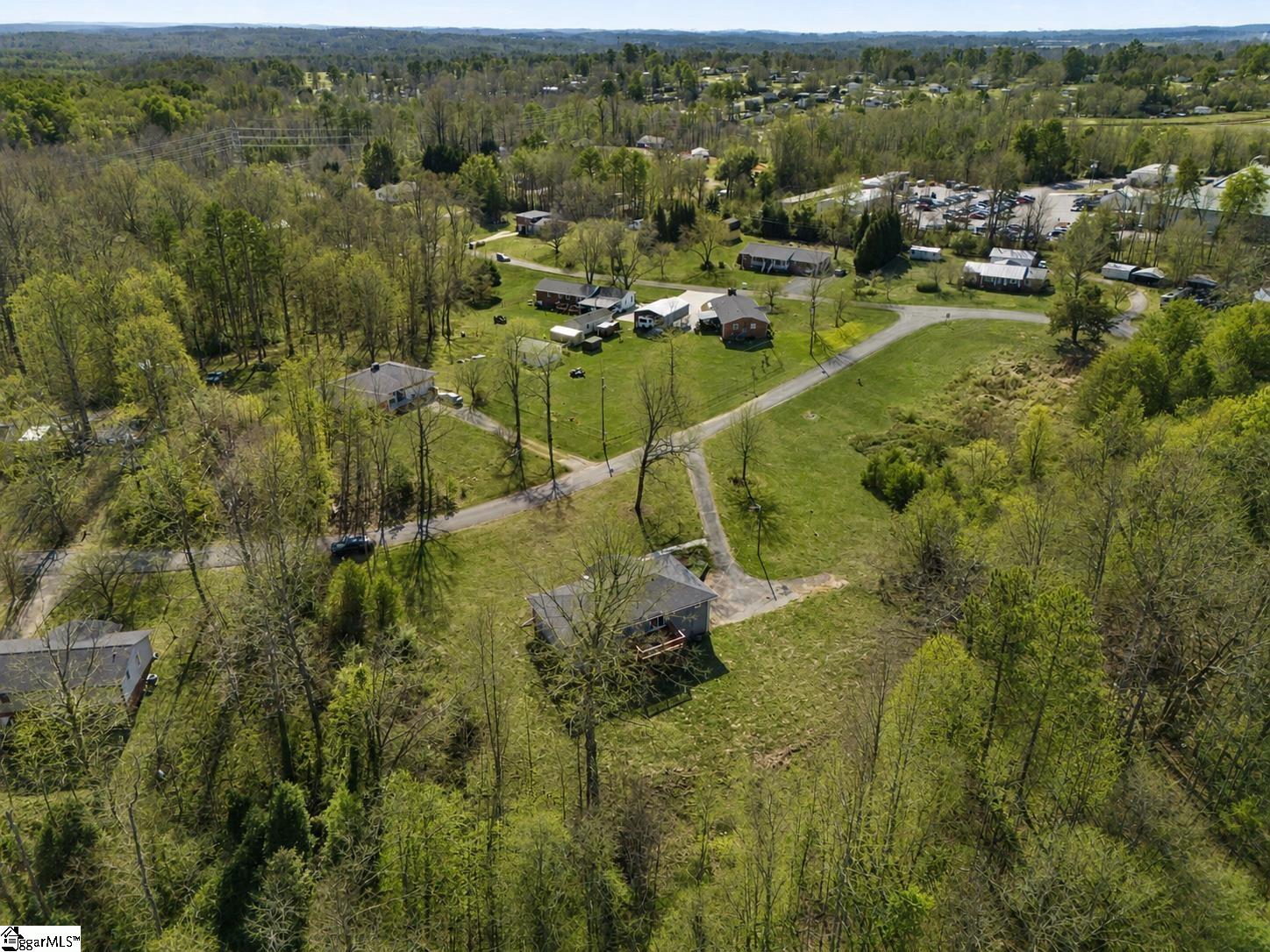 115 Pinetree Lane Property Photo 33