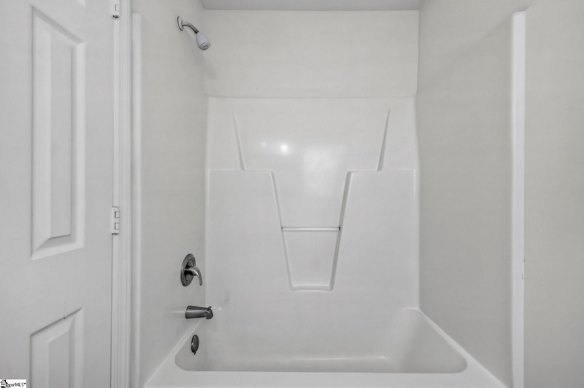 245 E Campus Drive Property Photo 12