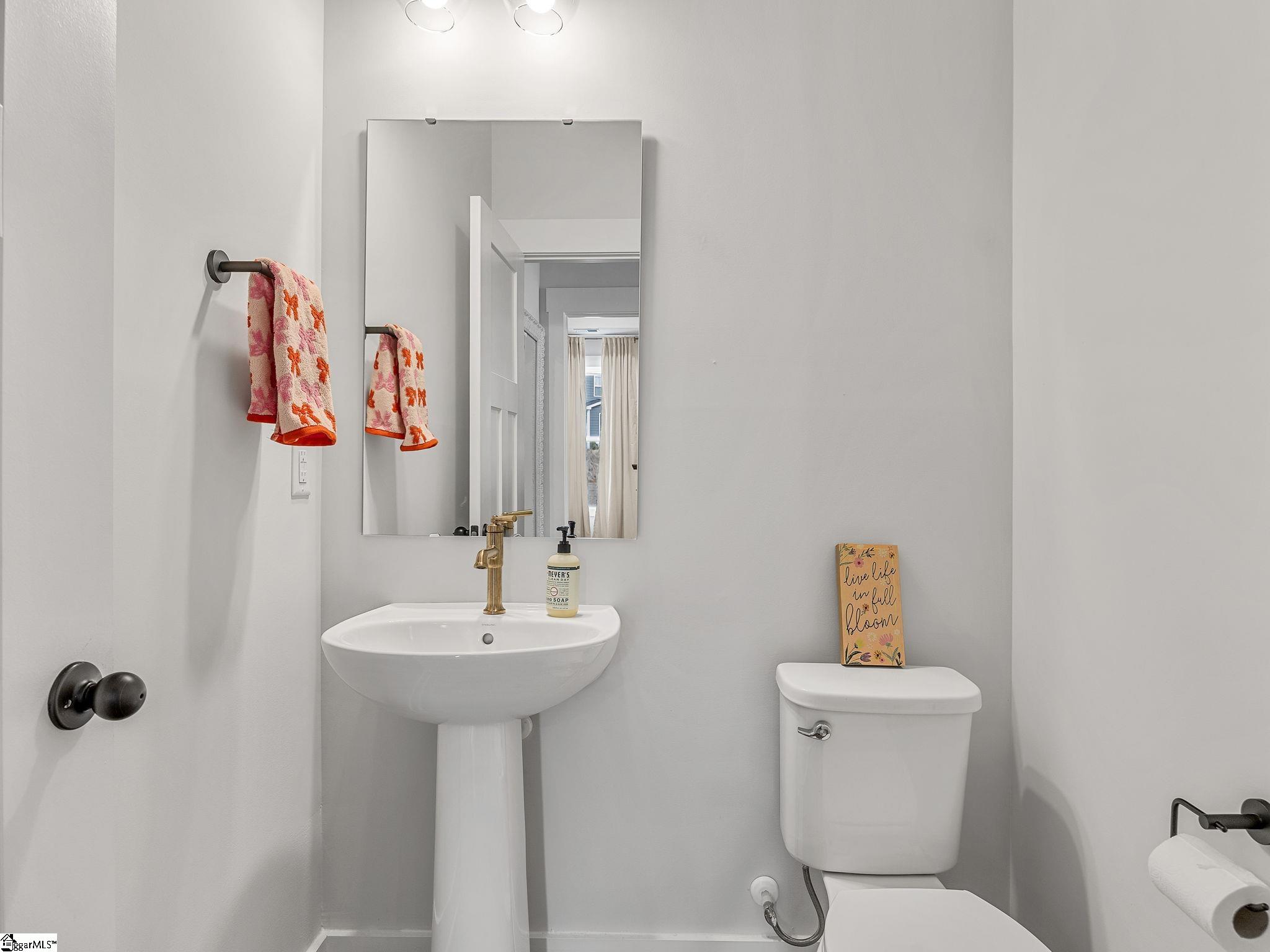 303 Eskdale Road Property Photo 21