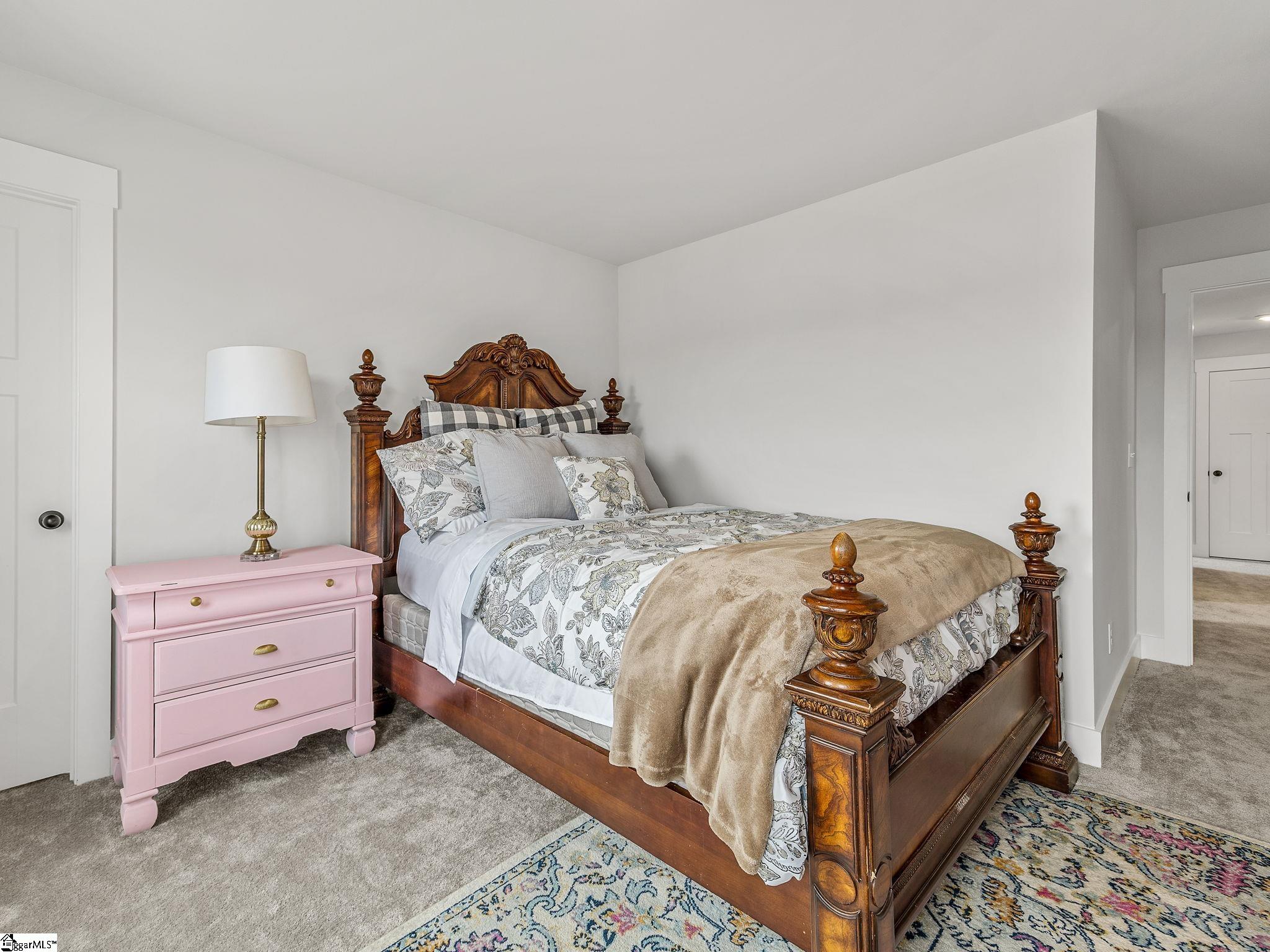 303 Eskdale Road Property Photo 32