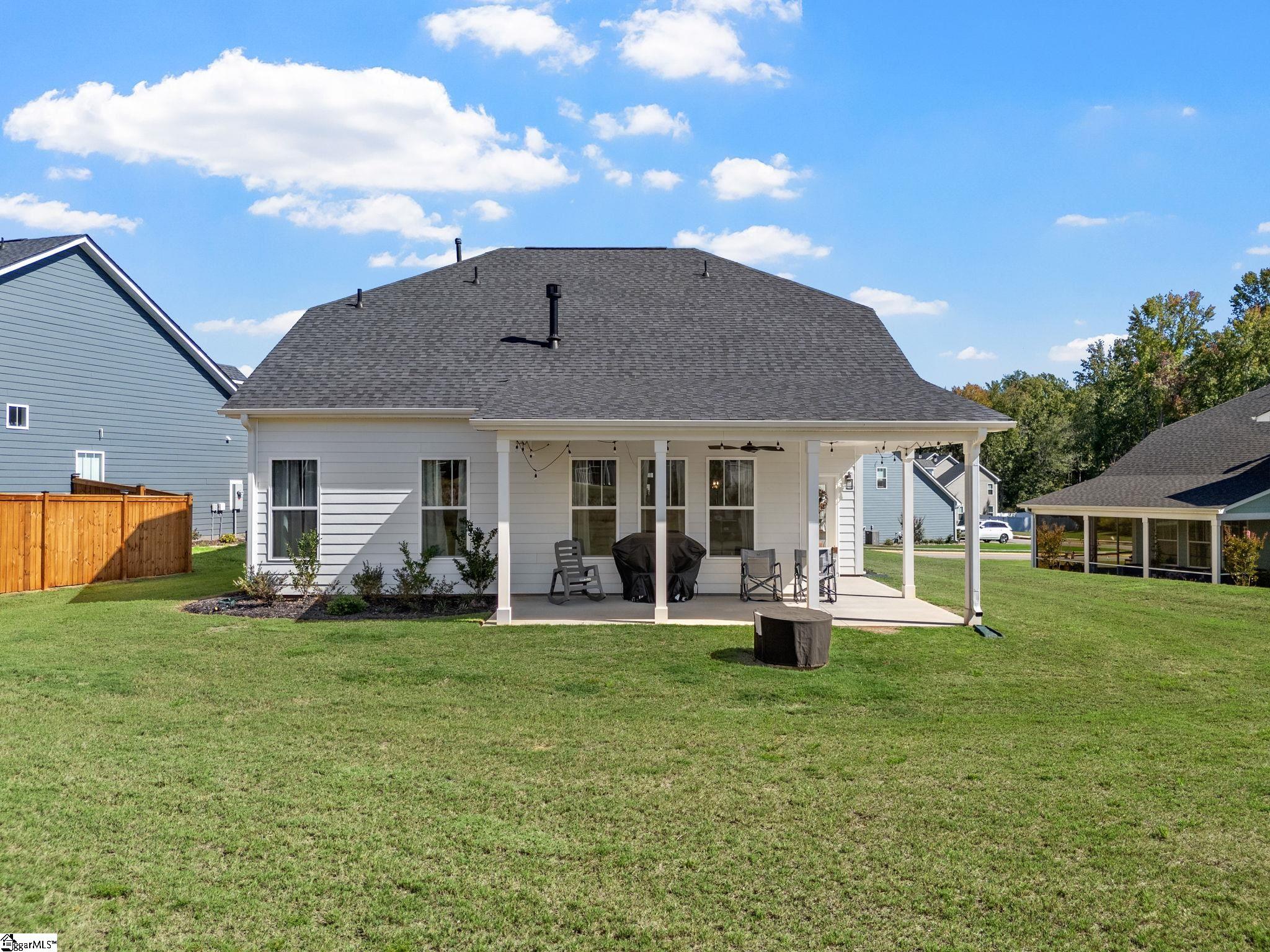 303 Eskdale Road Property Photo 37