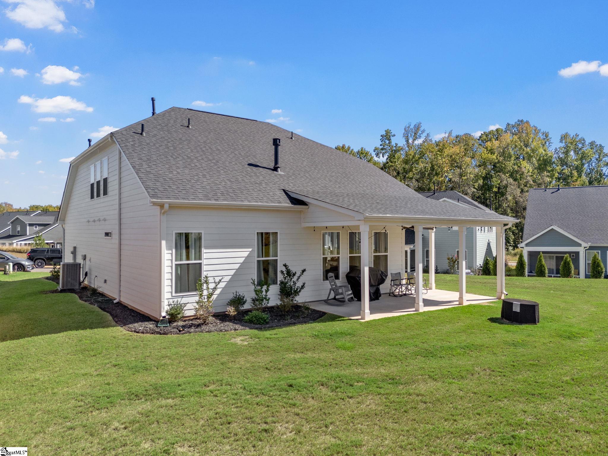 303 Eskdale Road Property Photo 40