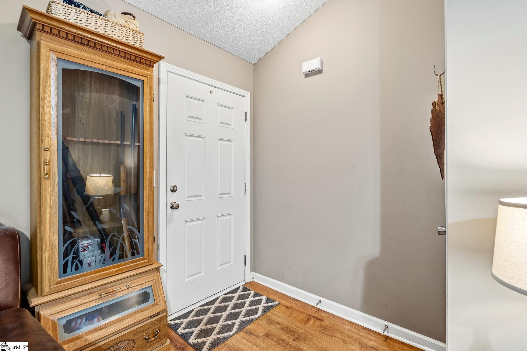 190 Rock Moss Drive Property Photo 7