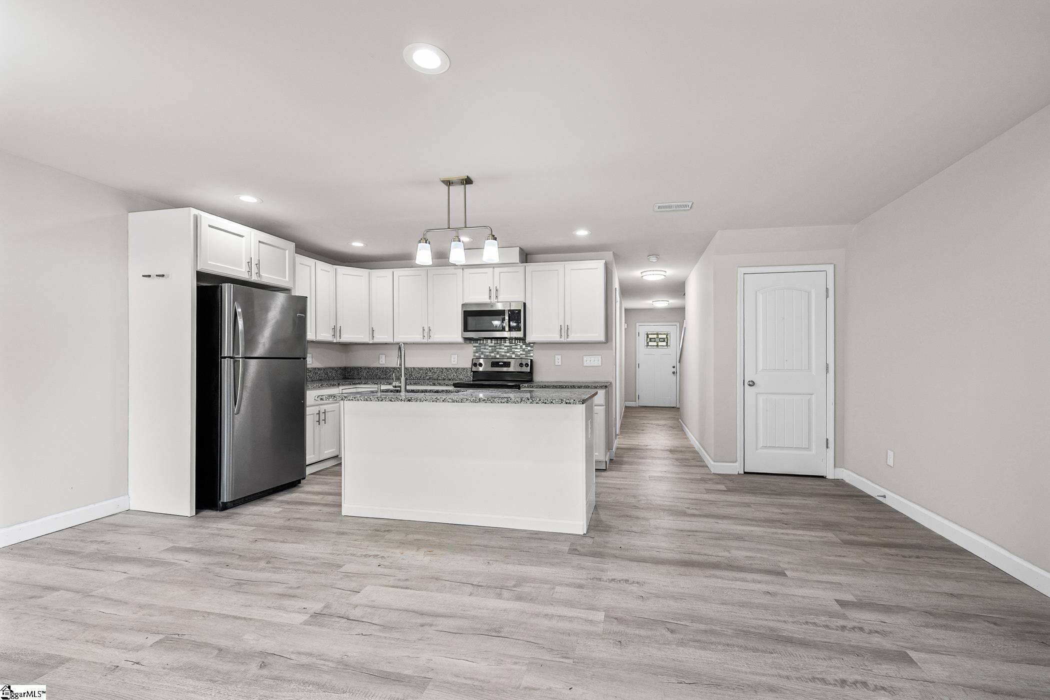 445 & 447 Burns Road Property Photo 5