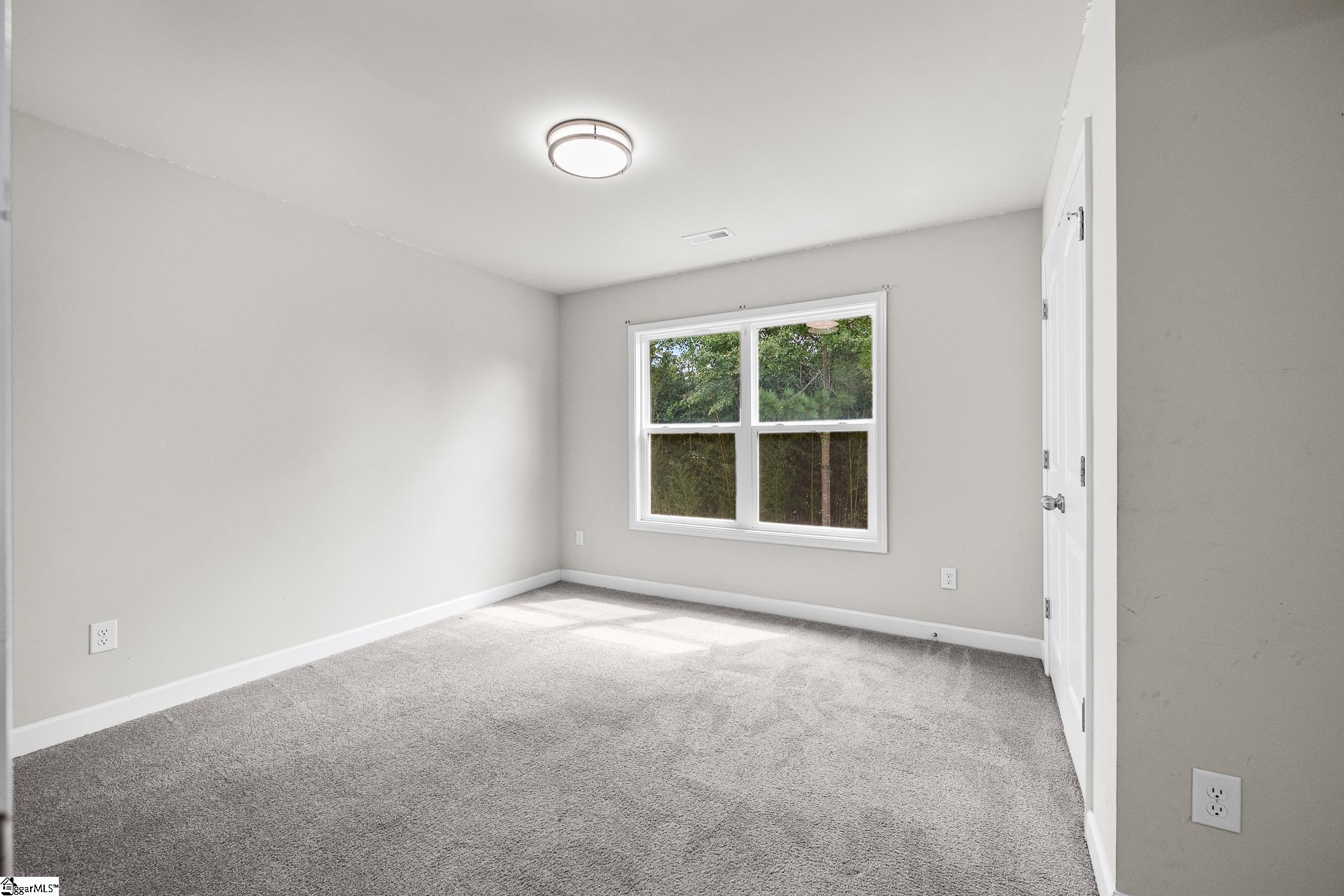445 & 447 Burns Road Property Photo 18