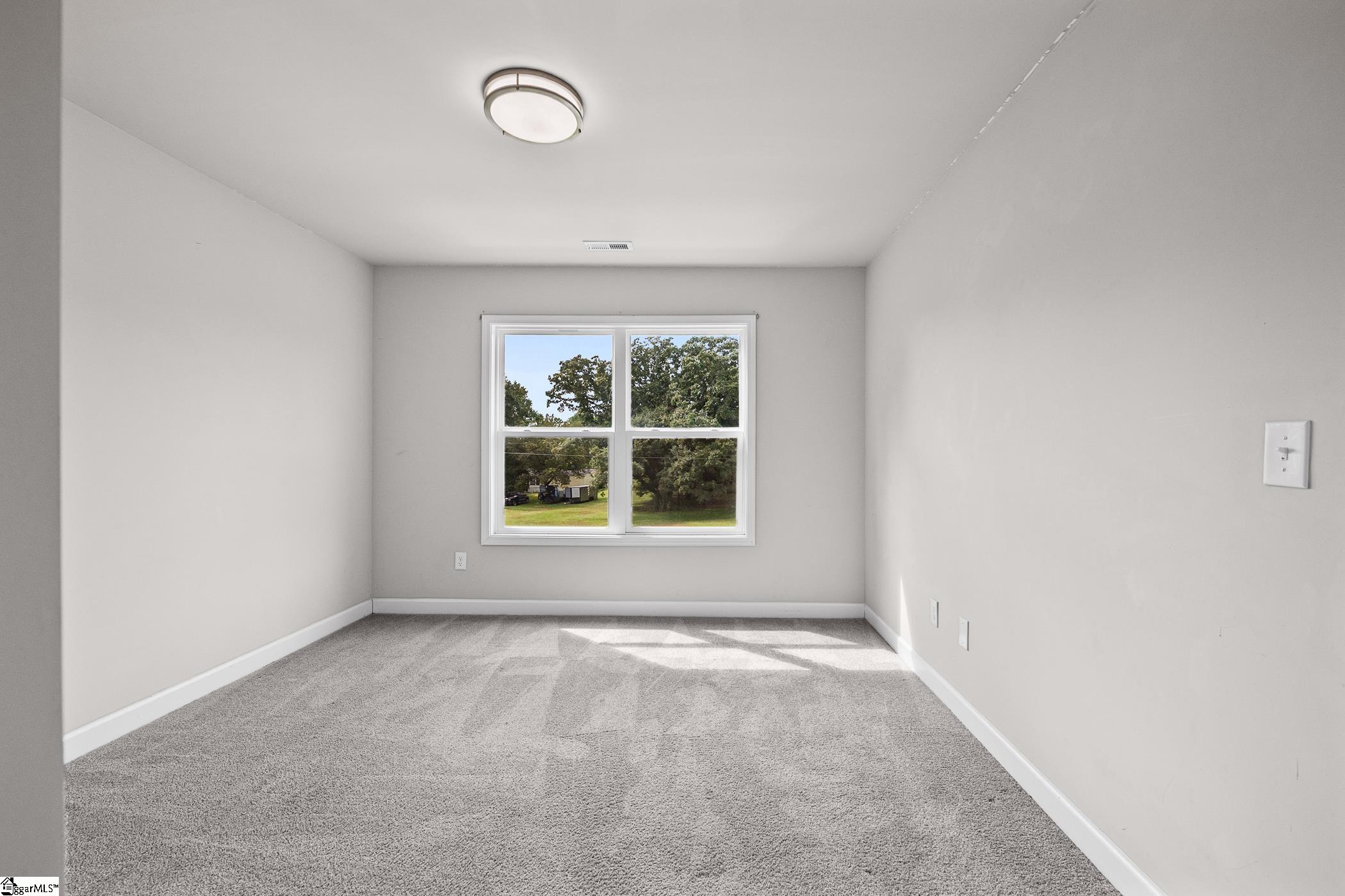 445 & 447 Burns Road Property Photo 23