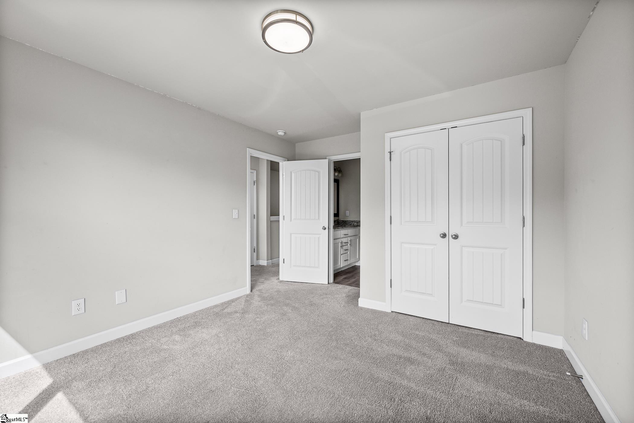 445 & 447 Burns Road Property Photo 24