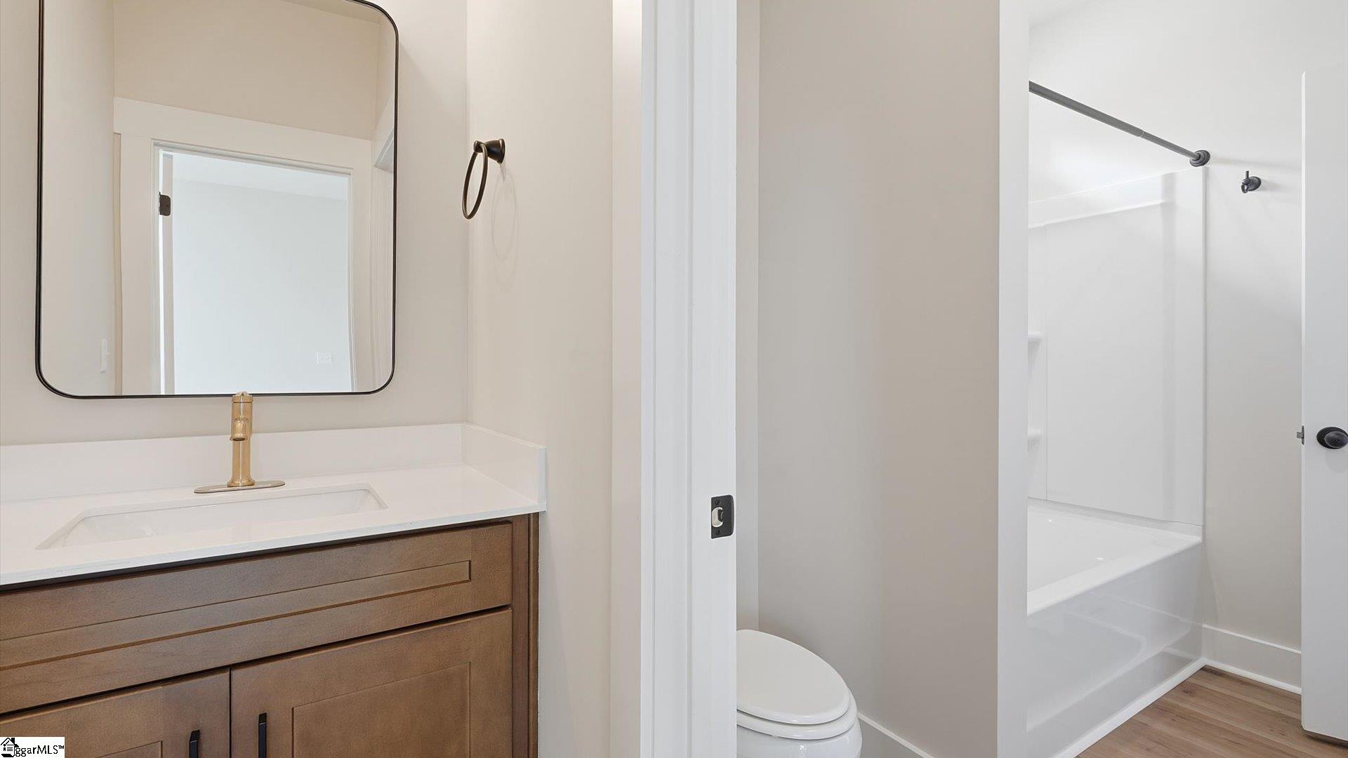 1022 Devenger Road Property Photo 32