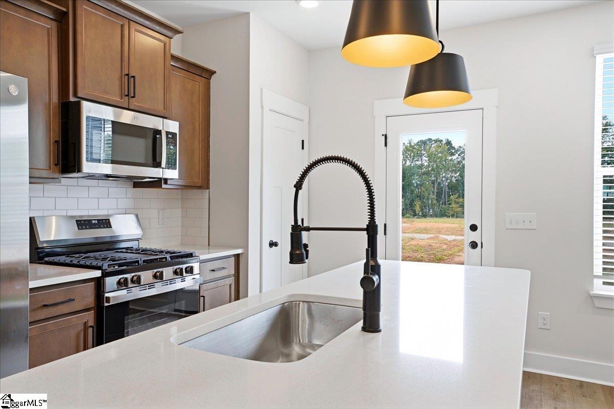 409 Alicat Drive Property Photo 6