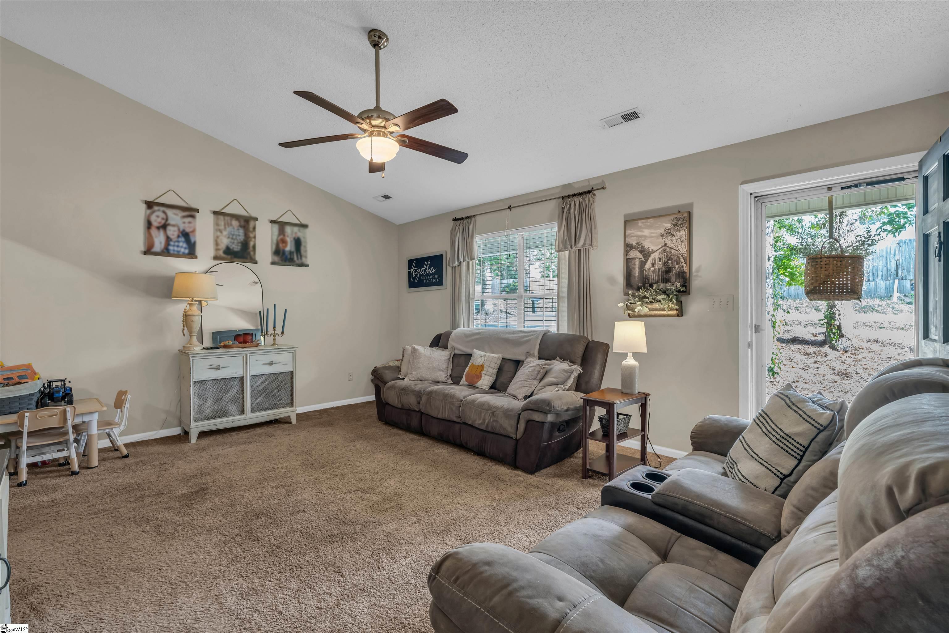 163 Old Petrie Road Property Photo 3