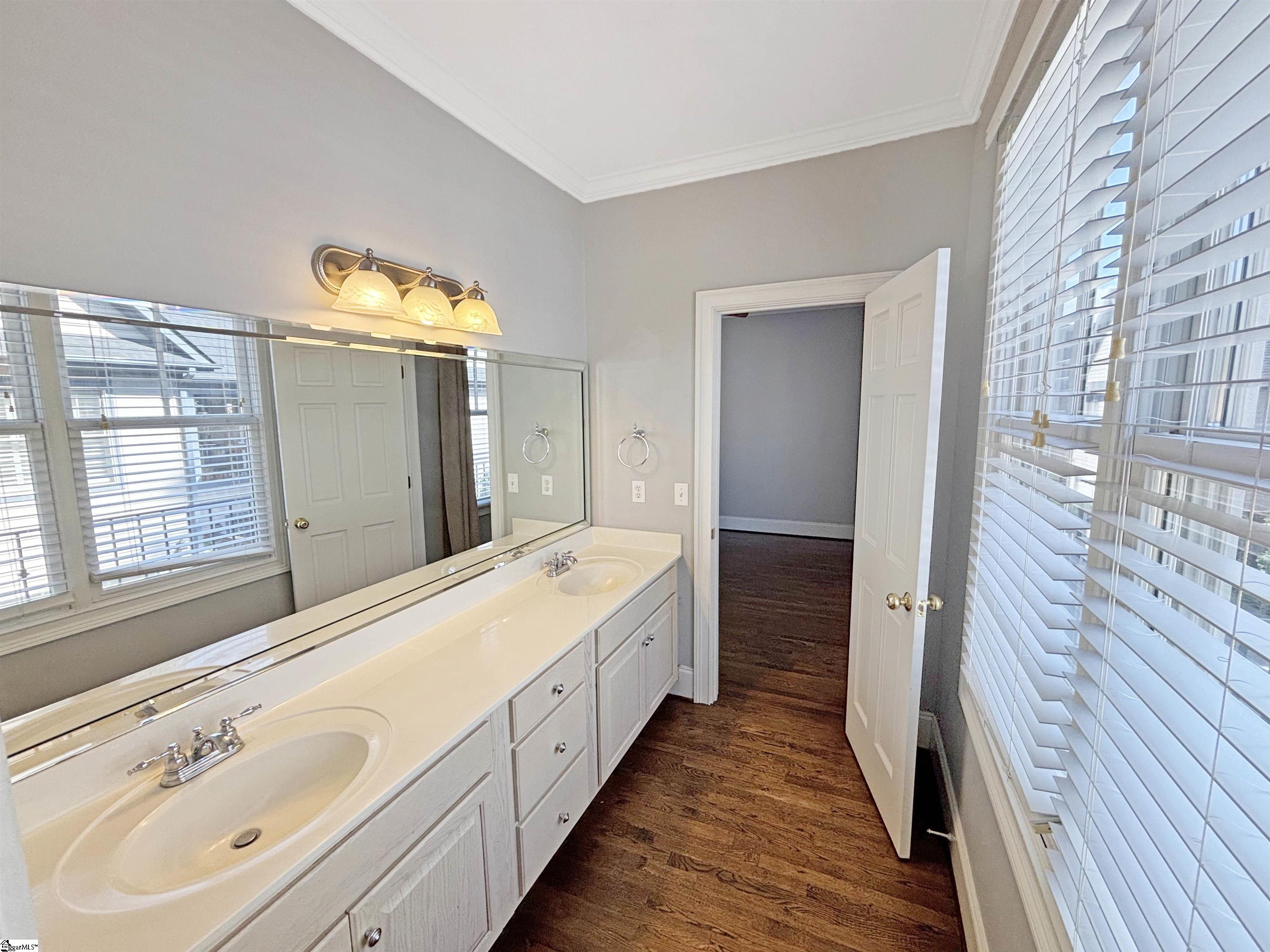 1605953 Property Photo 13