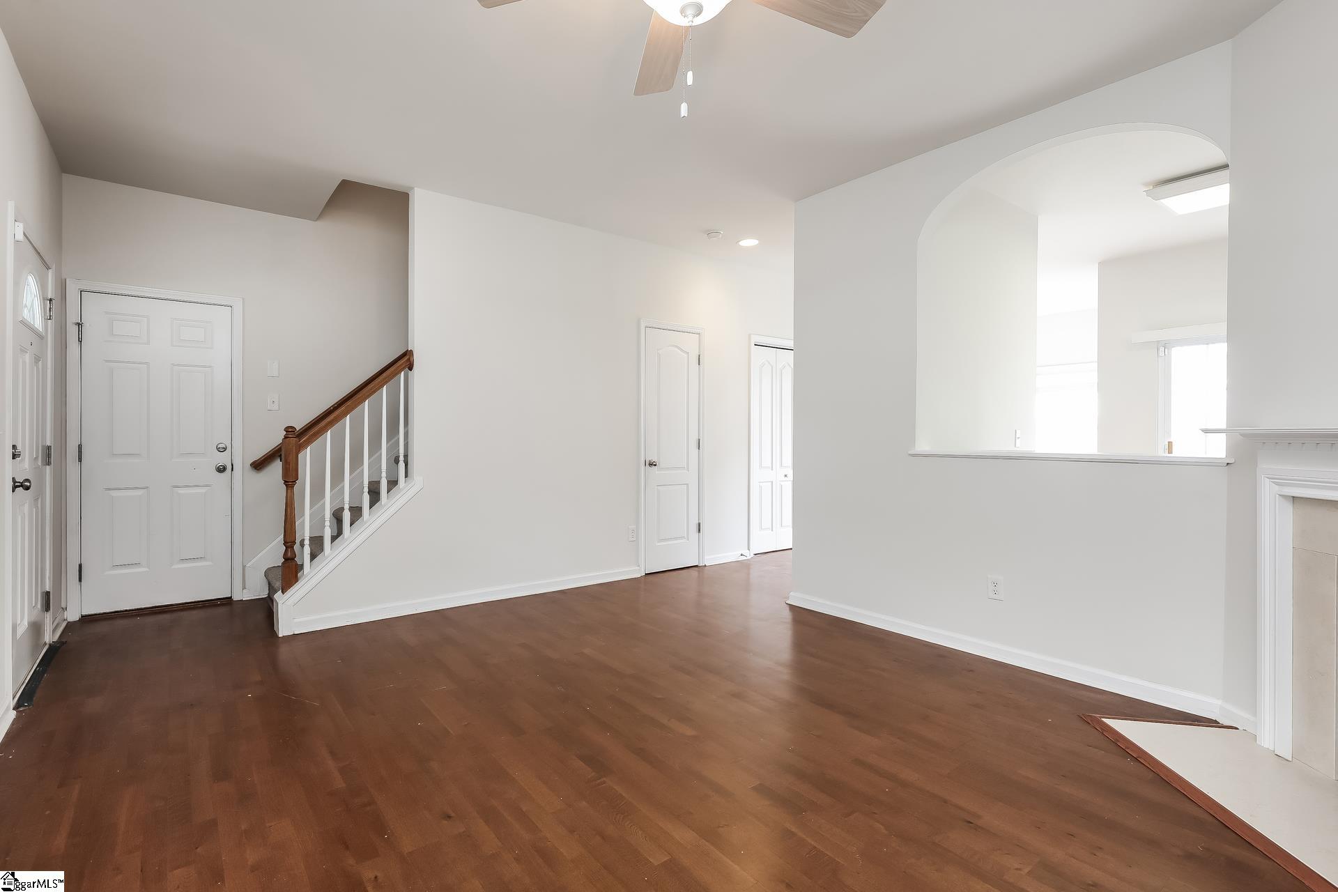 109 Pine Walk Drive Property Photo 6