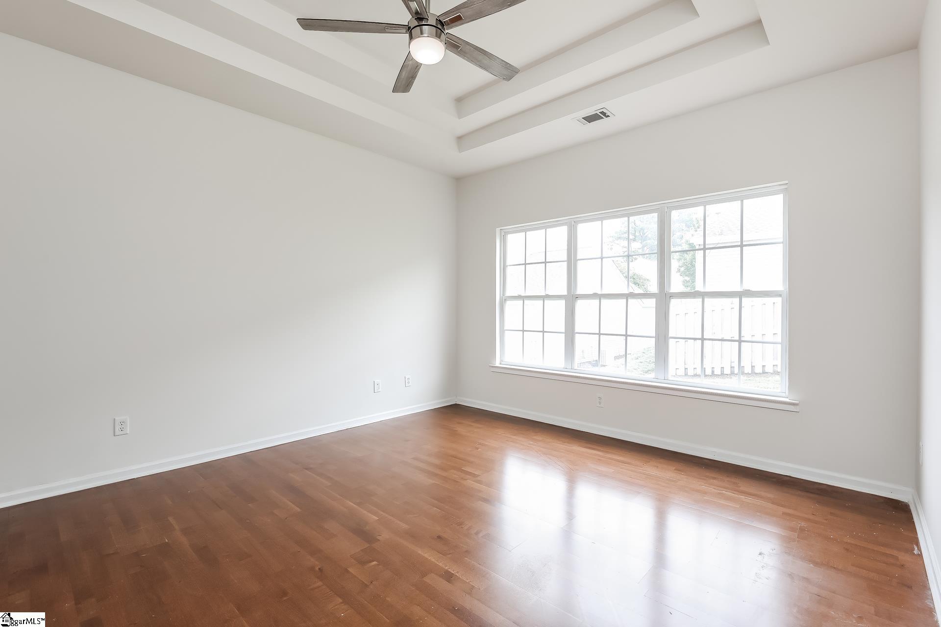 109 Pine Walk Drive Property Photo 12