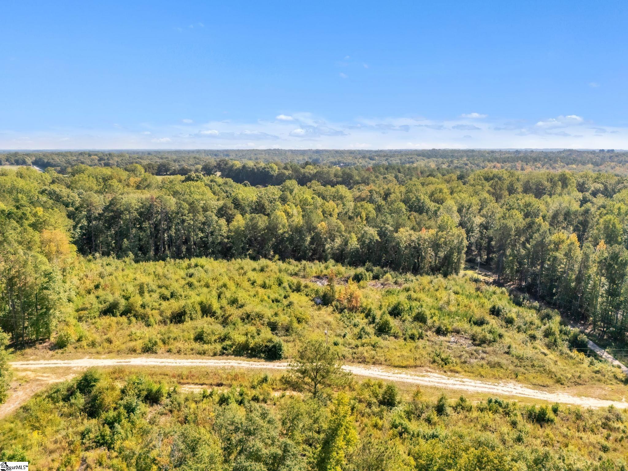 465 Willow Creek Drive Property Photo 13