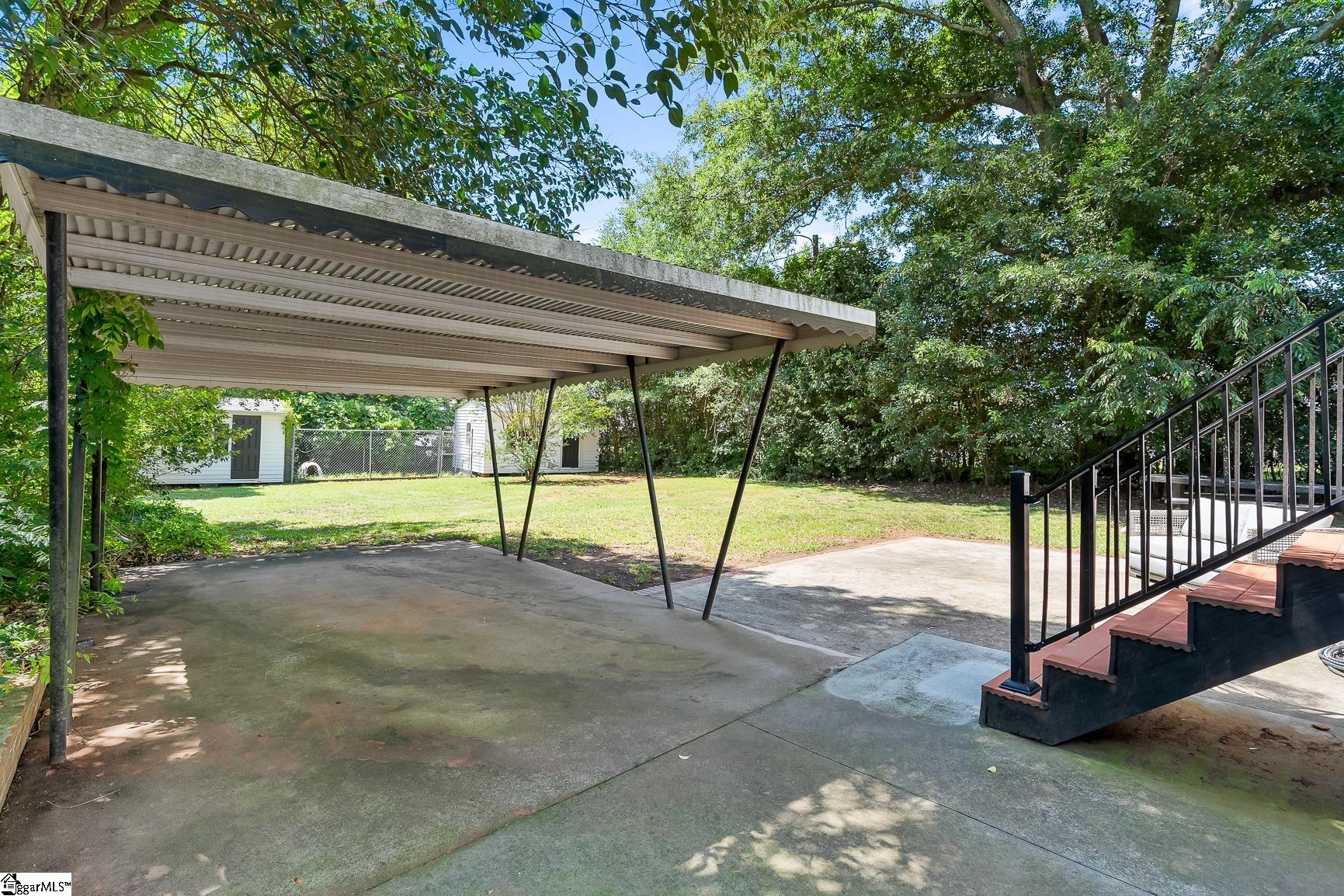 216 Beth Drive Property Photo 36